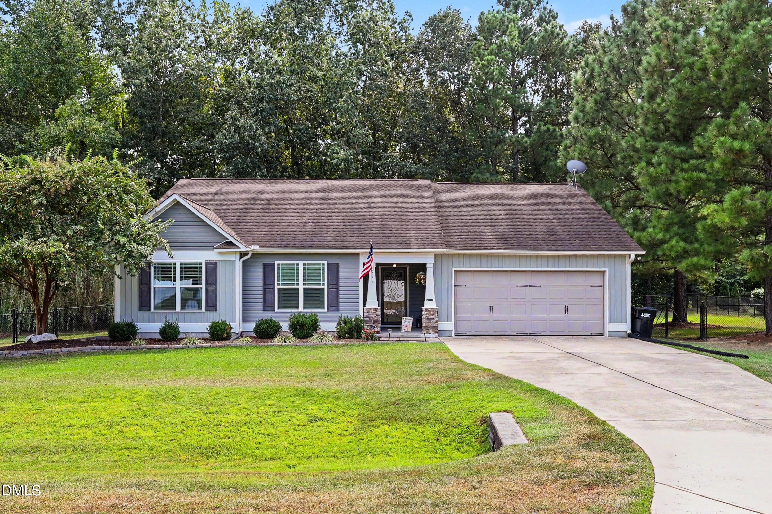 91 Castaway Court — photo