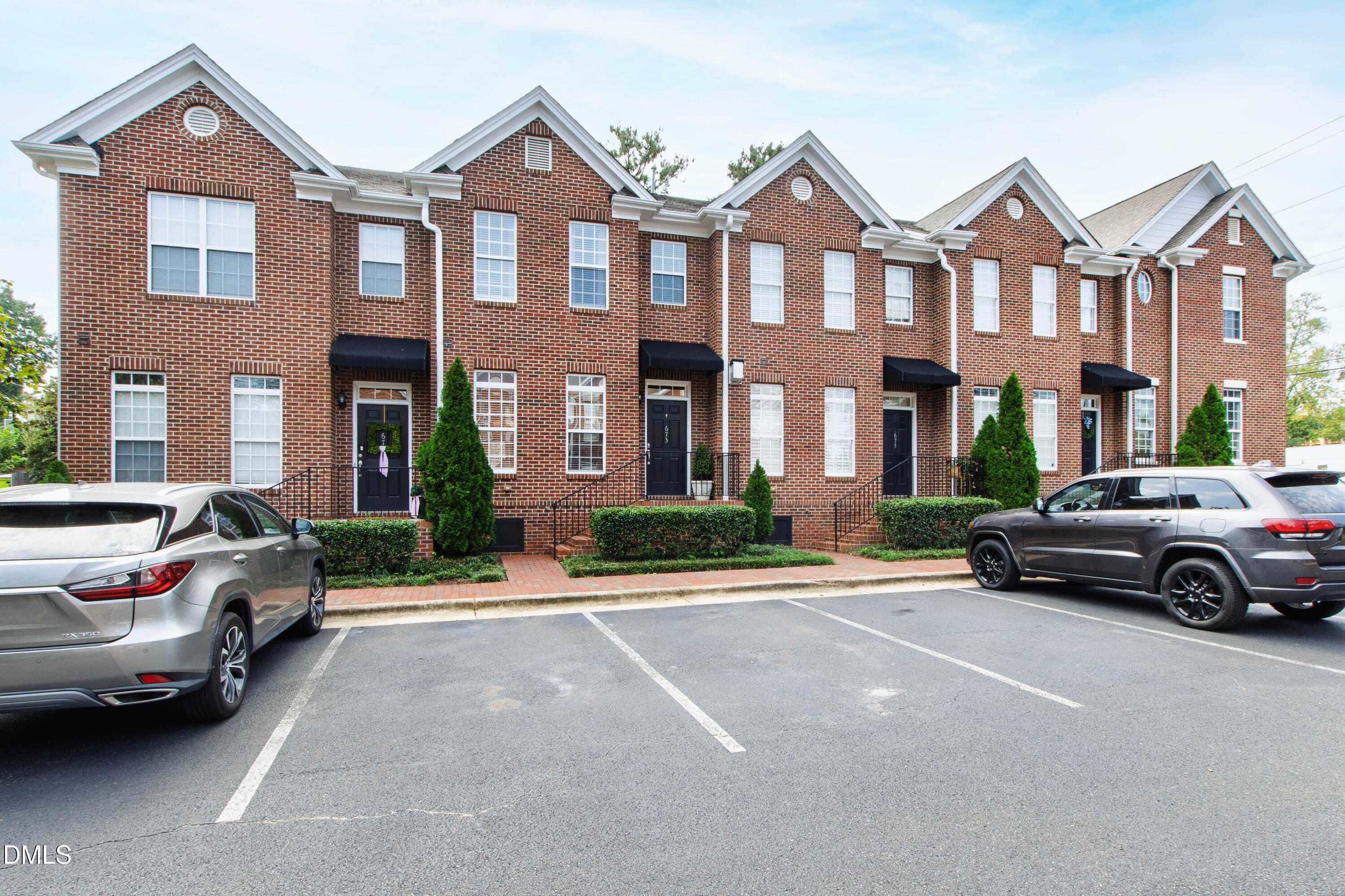 673 Highpark Lane — photo