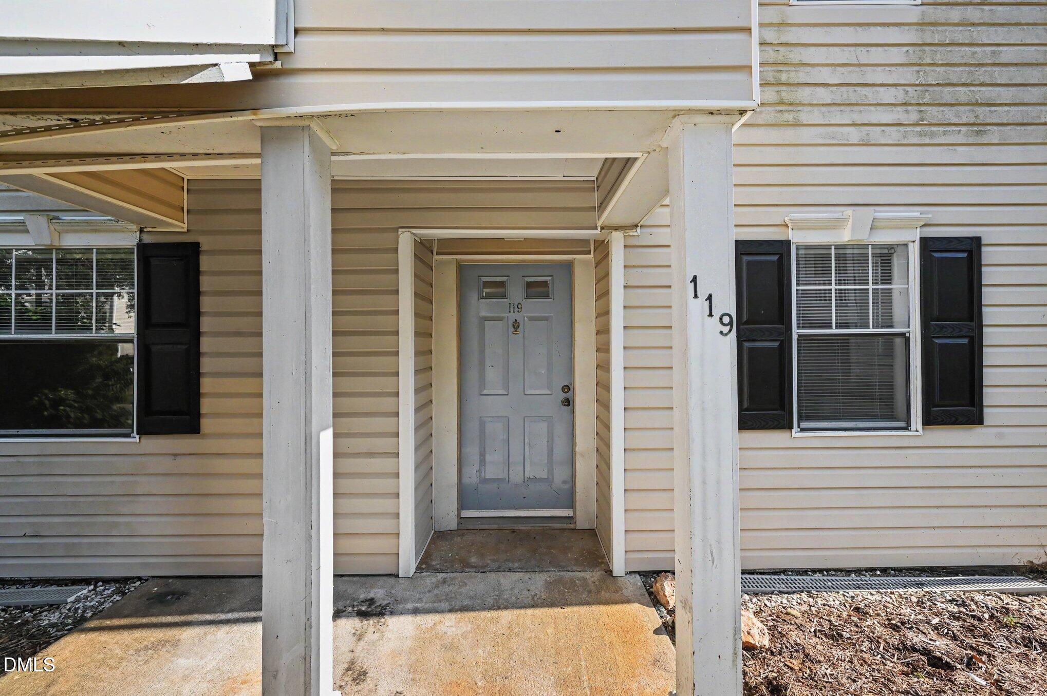 119 Kingsbury Drive — photo