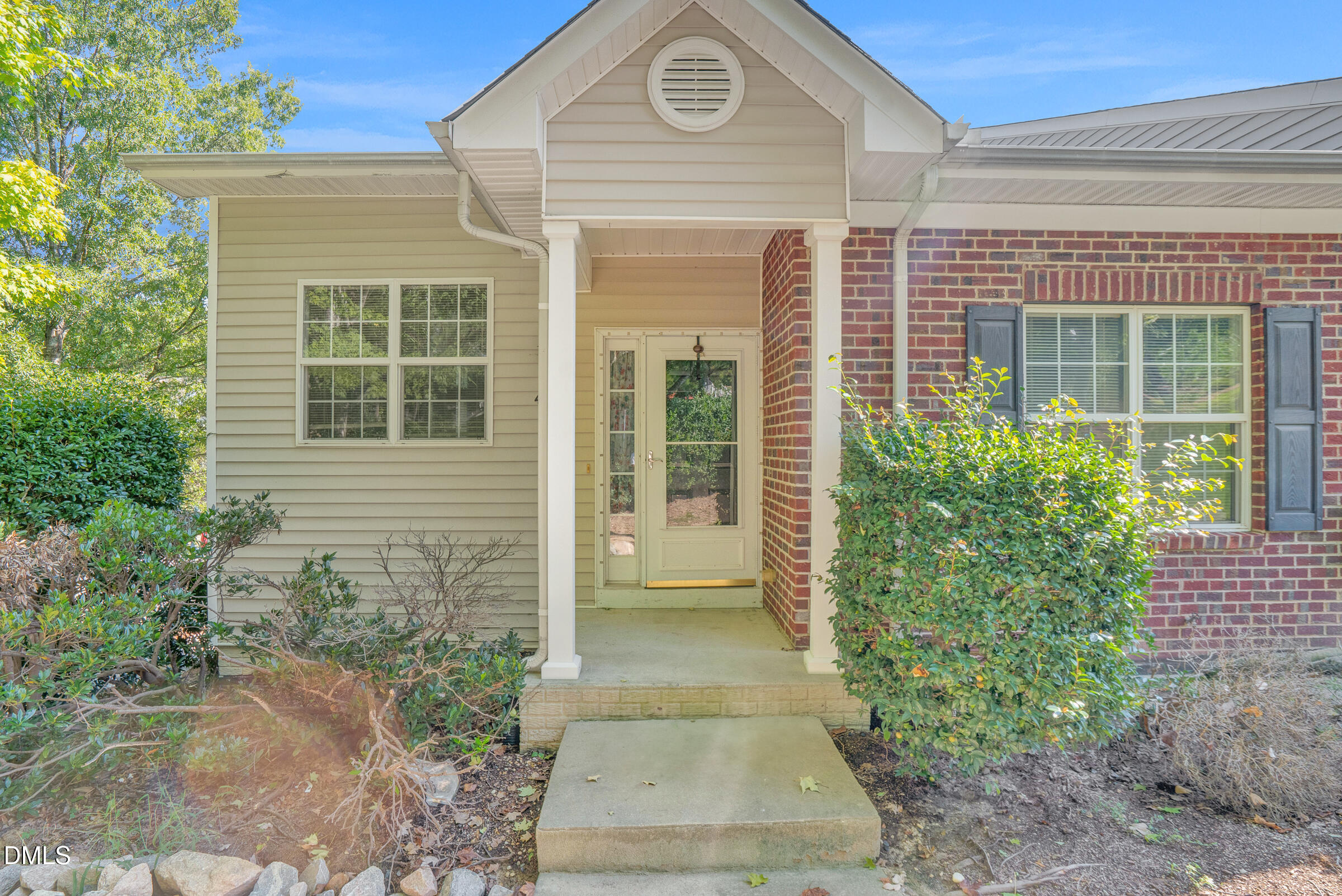 4611 Centrebrook Circle — photo