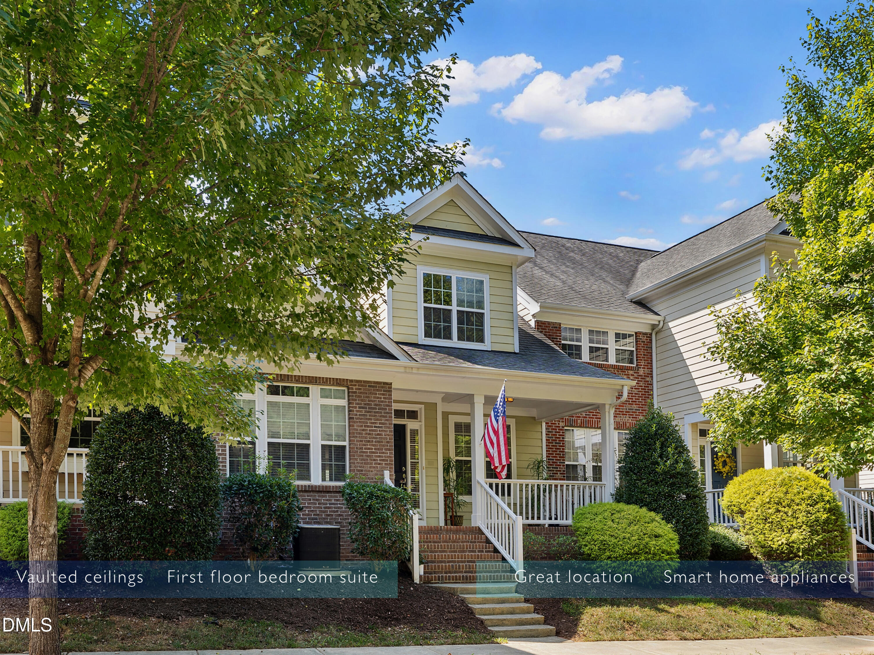 1104 Palace Garden Way — photo
