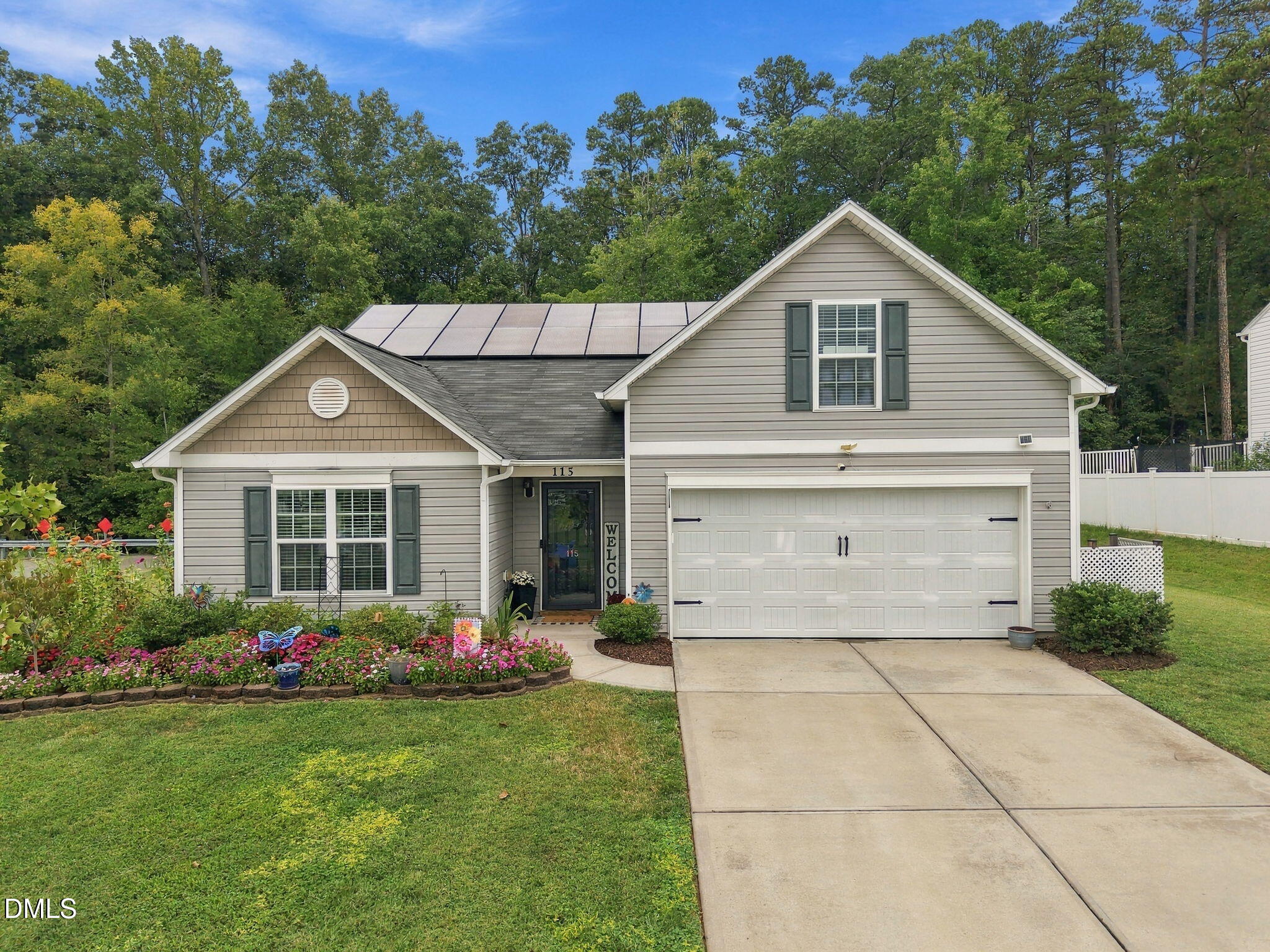 115 Goldenrod Court — photo