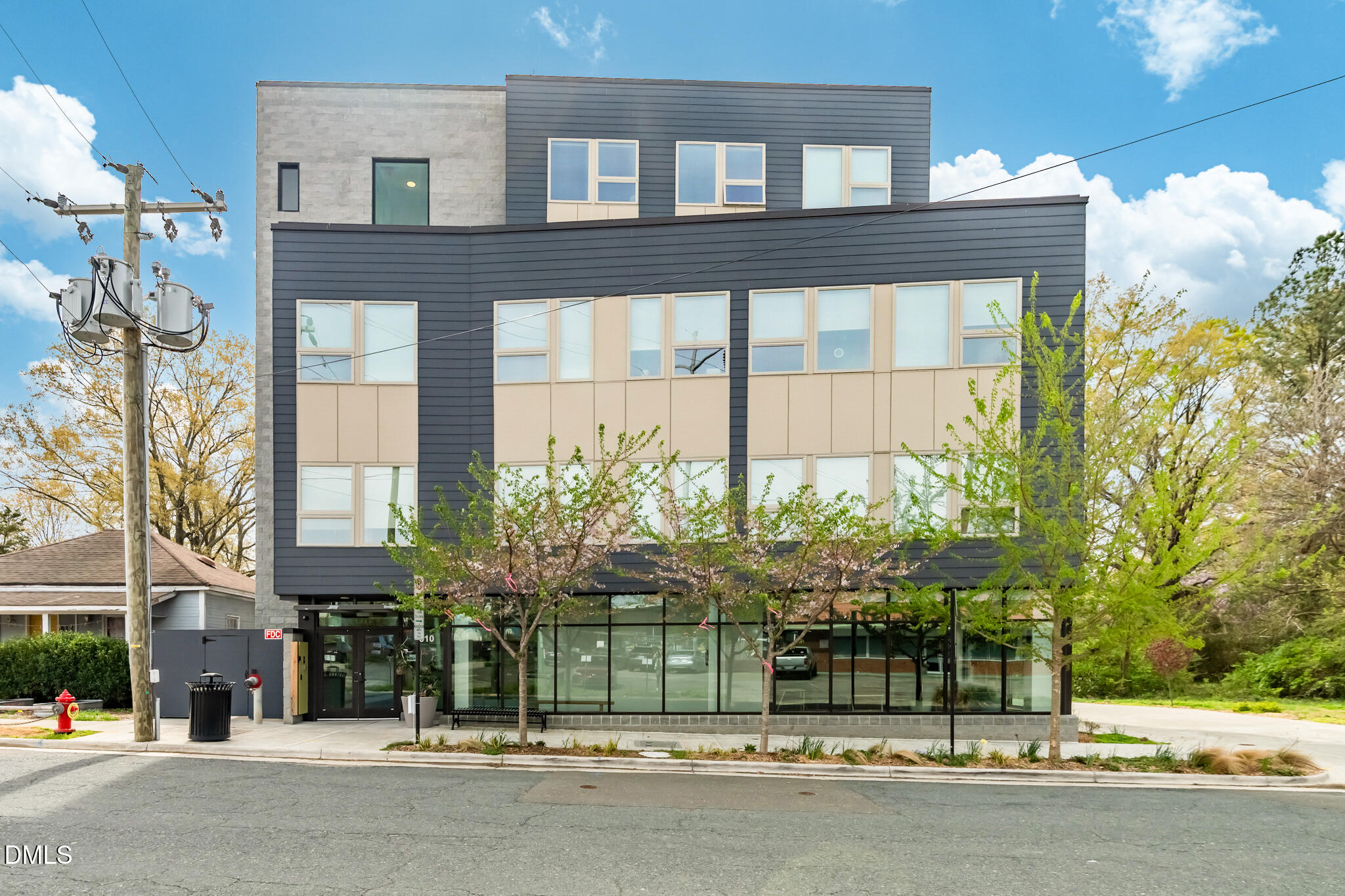 610 Trent Drive 302 — photo