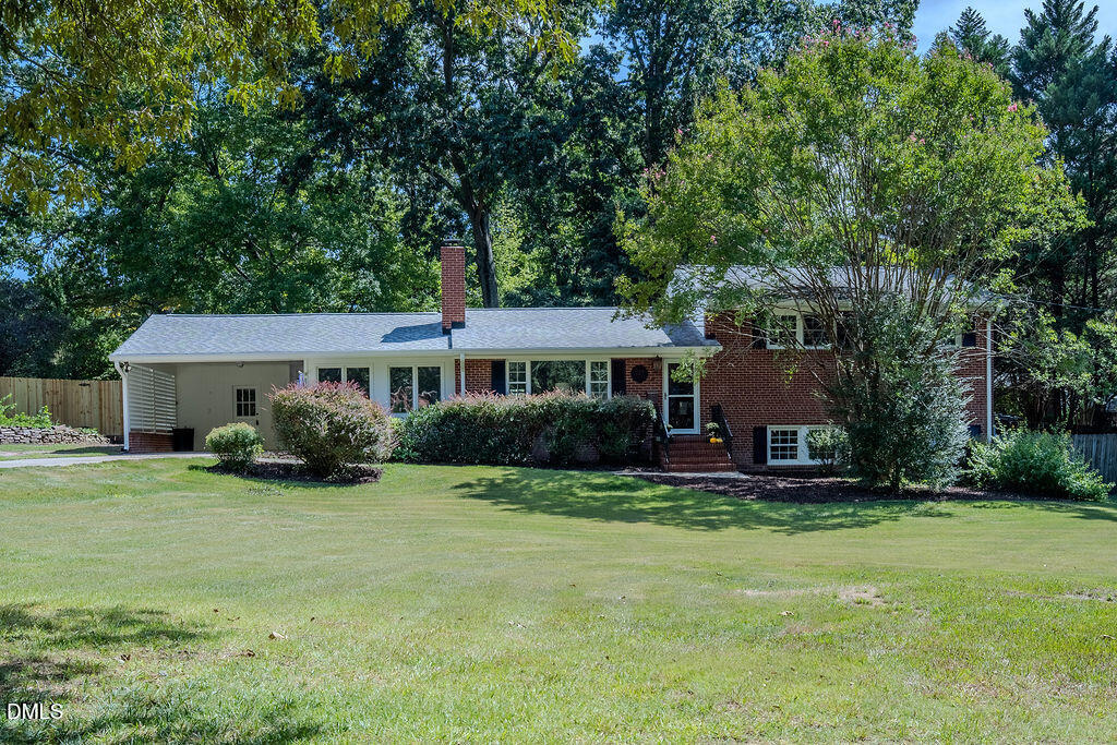825 Ralph Drive — photo