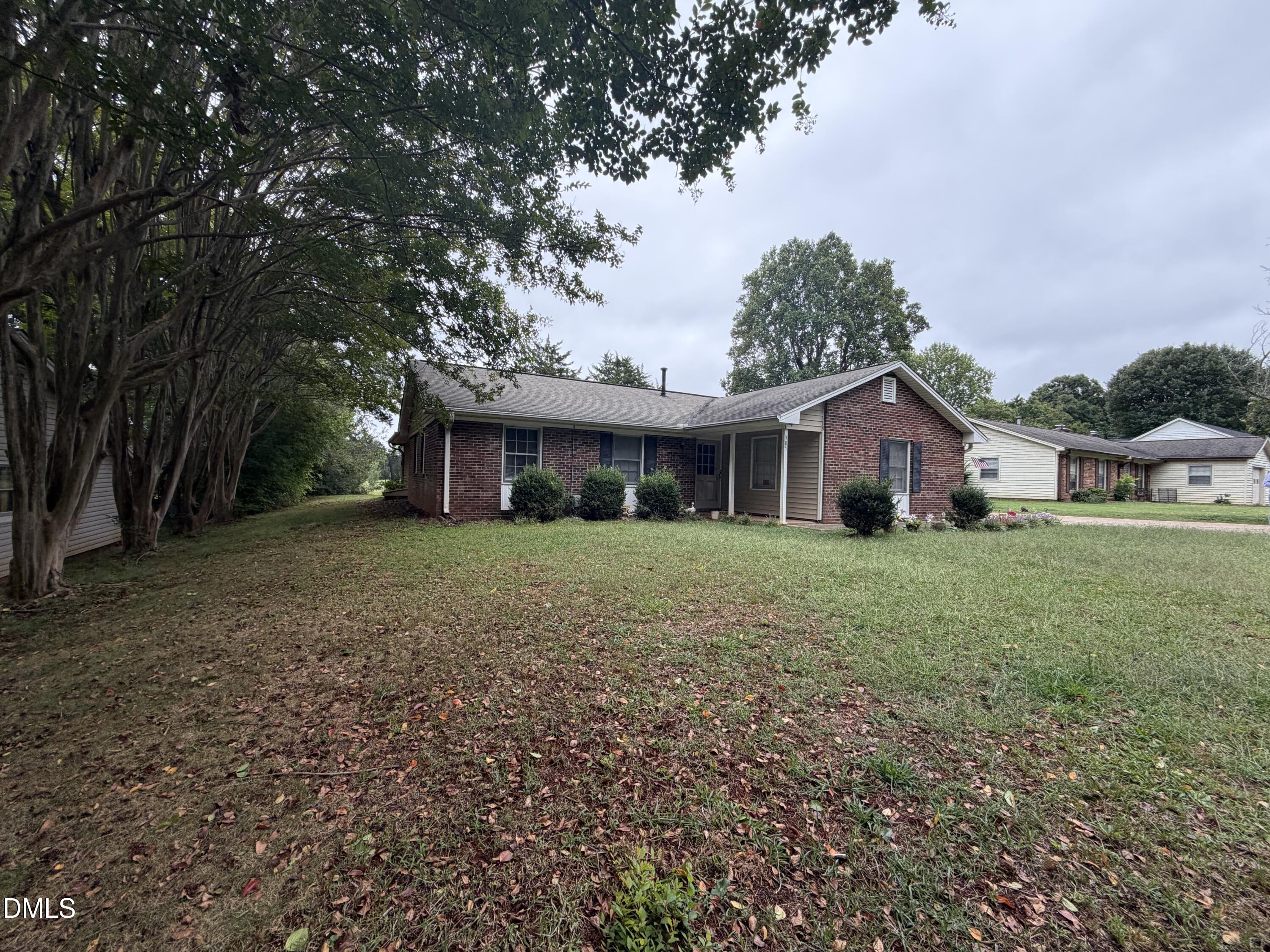 305 Westminster Drive — photo