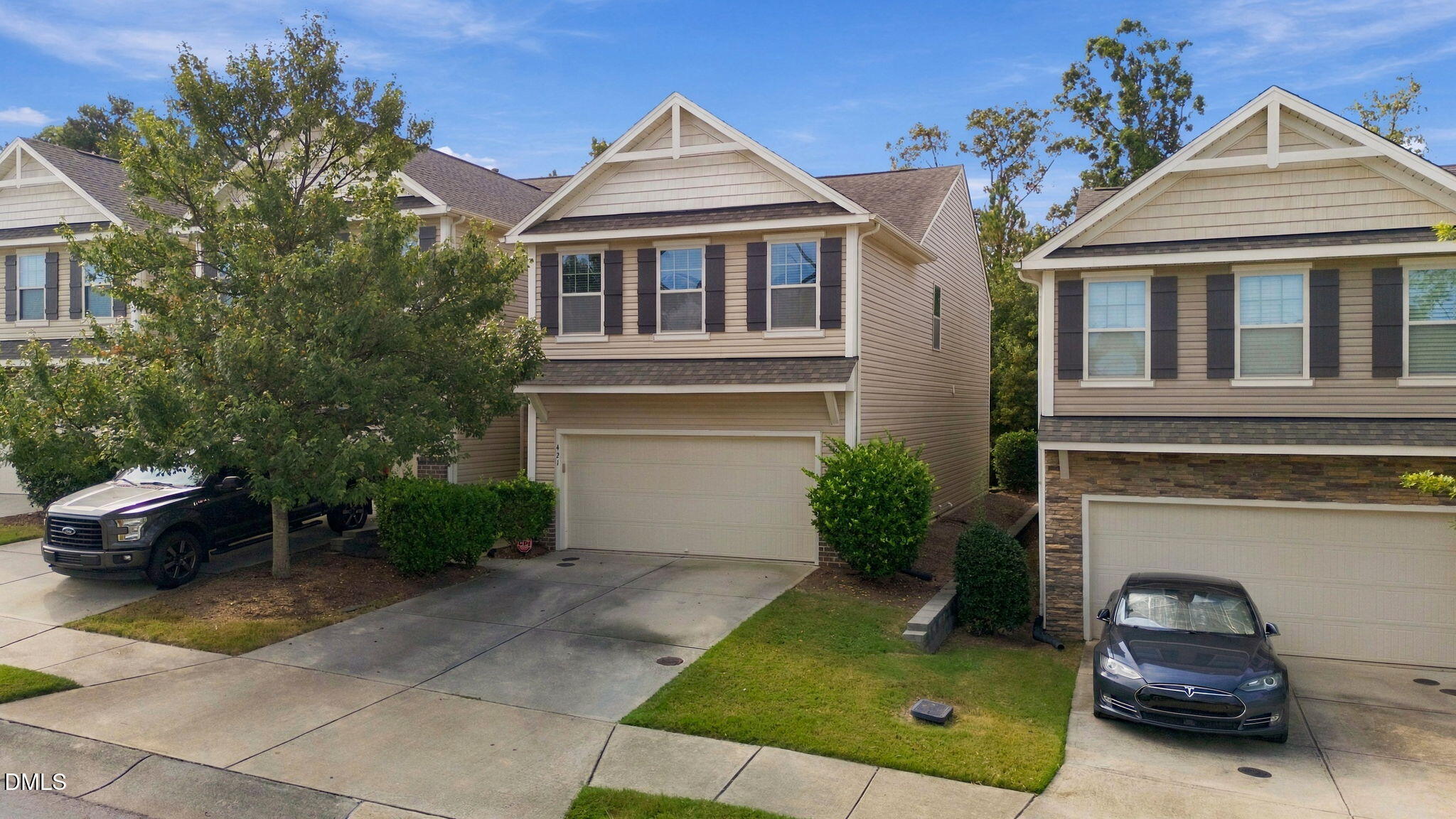 421 Shakespeare Drive — photo