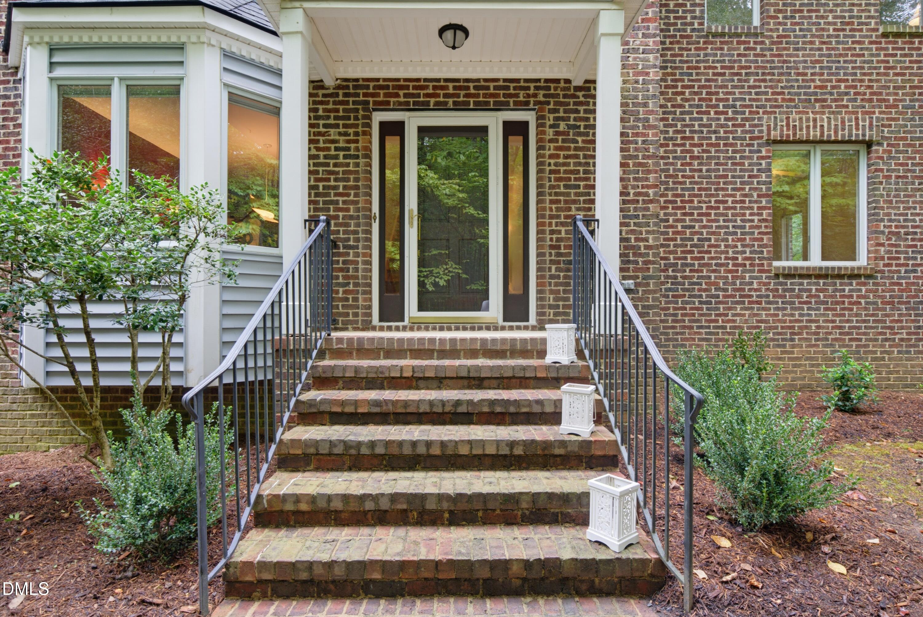 1105 Erins Way Lane — photo