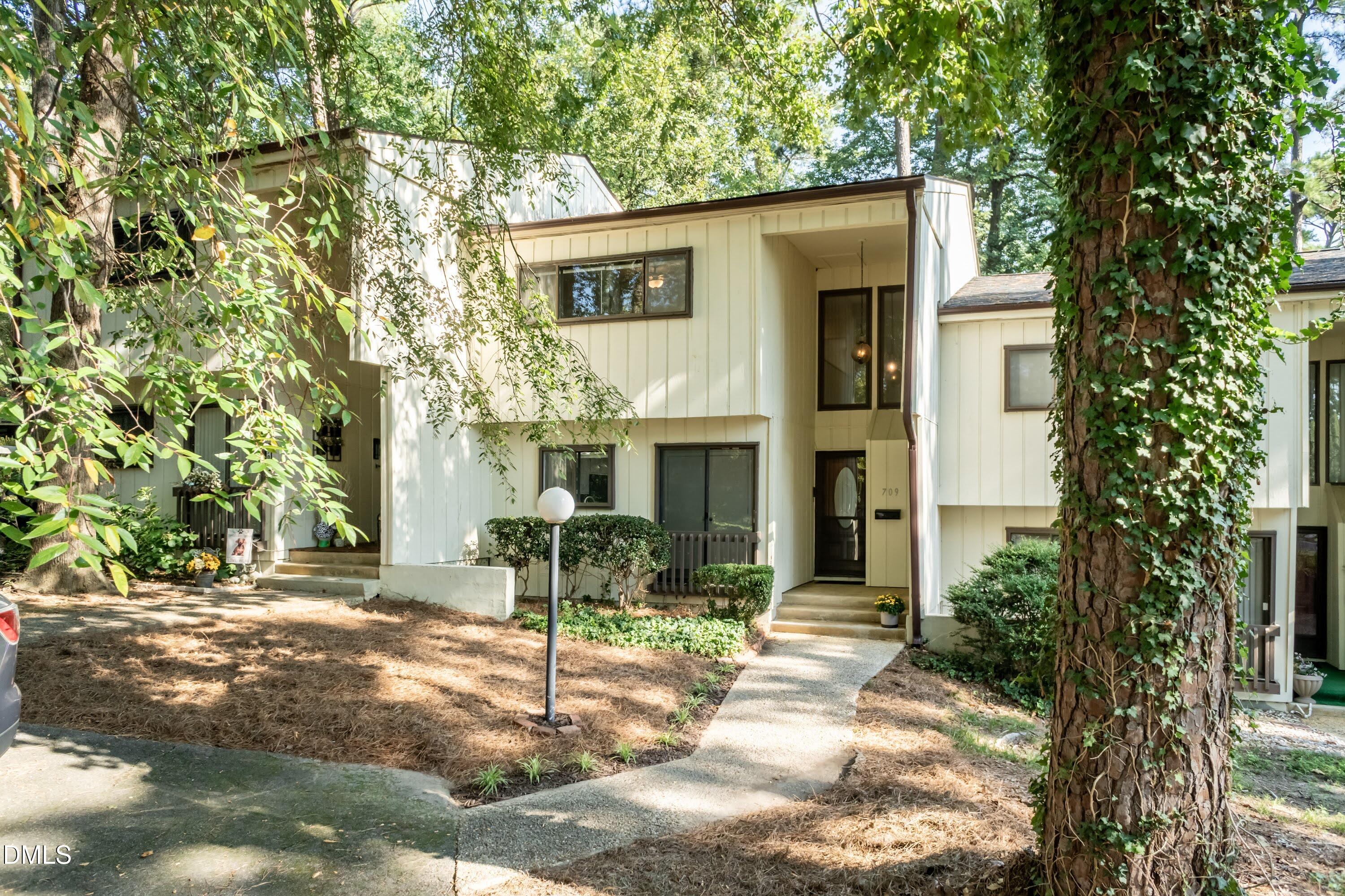 709 E E Millbrook Road — photo