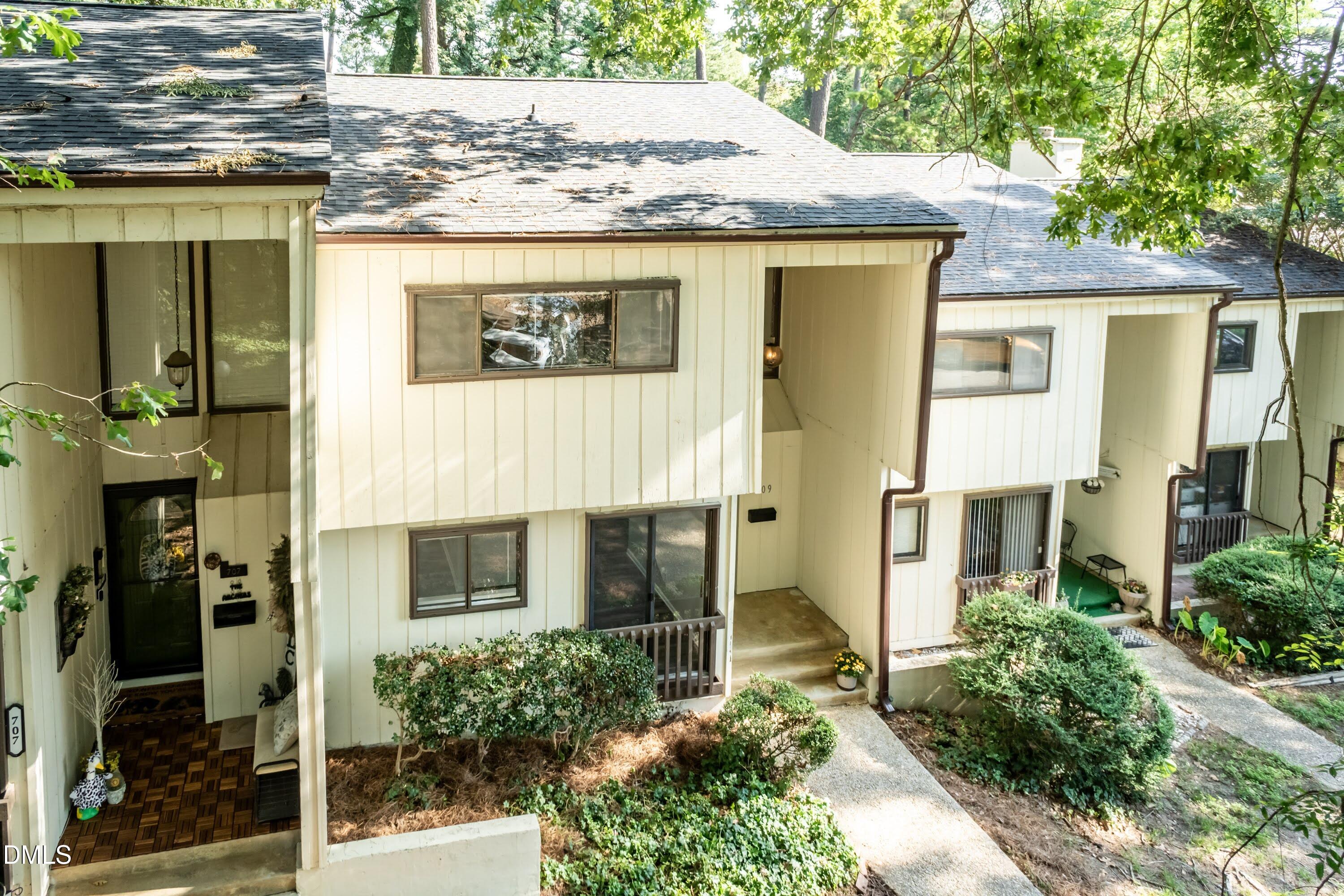 709 E E Millbrook Road, Raleigh, NC 27609 — photo 2