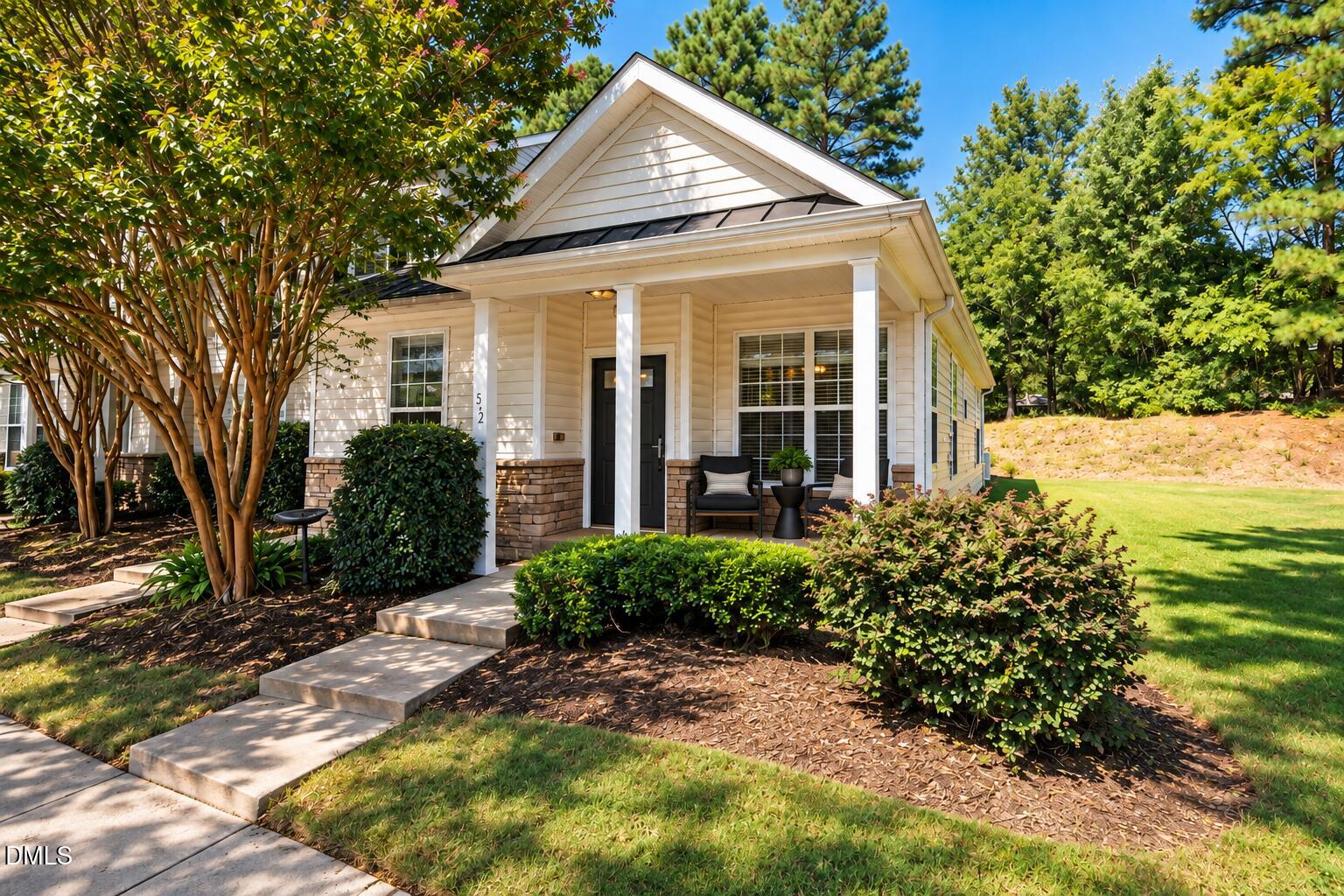 512 Auburn Square Drive — photo