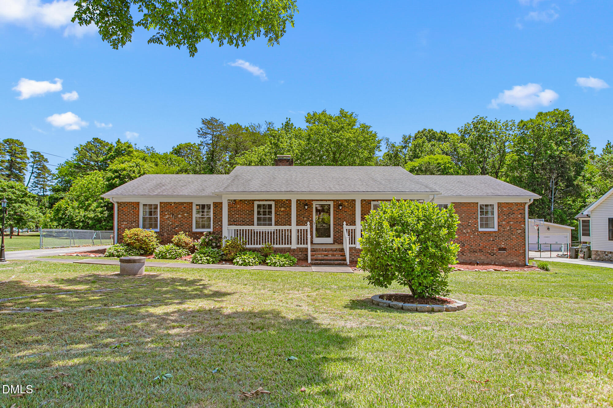 1244 Lawndale Drive — photo
