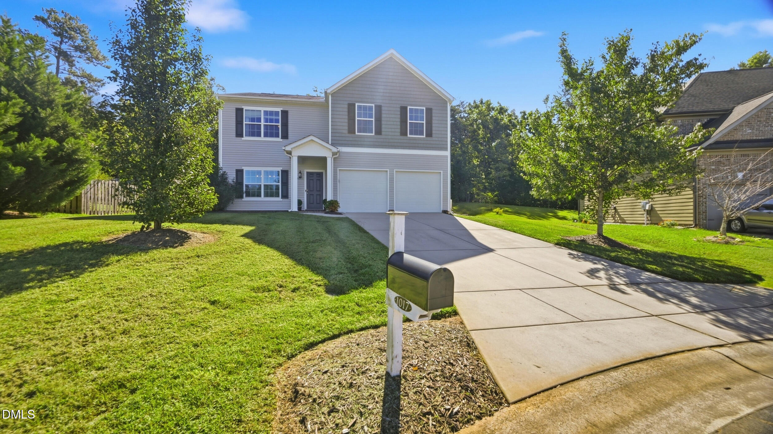 1017 Scotch Pine Way — photo