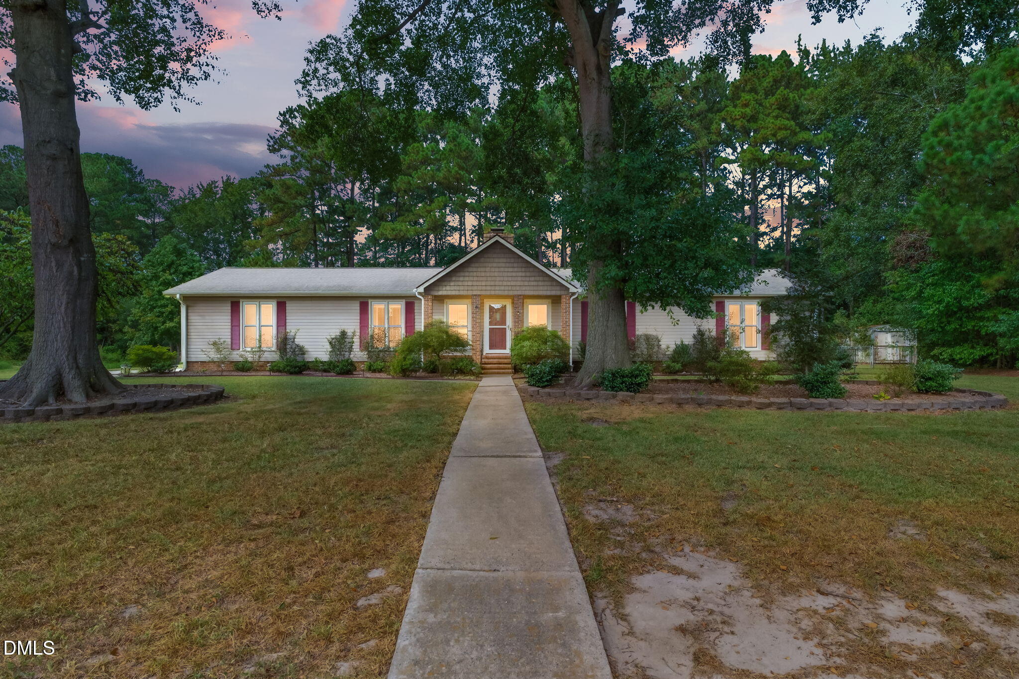 607 Shelley Drive — photo