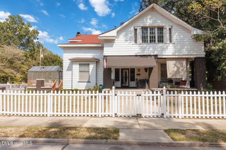 204 Gray Street NE — photo