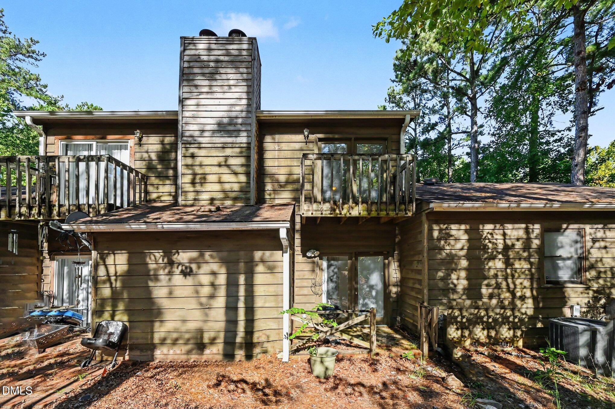 1505 Kendall Drive — photo