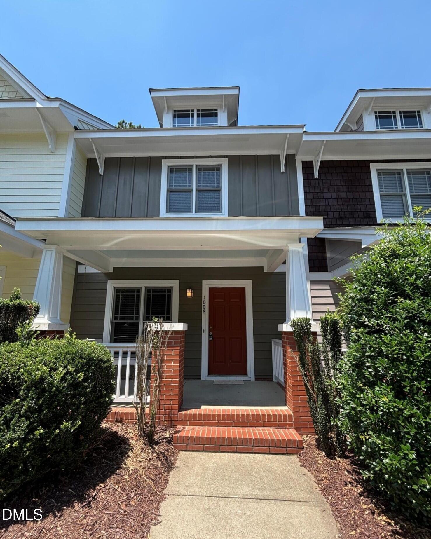 1008 Mica Lamp Court — photo