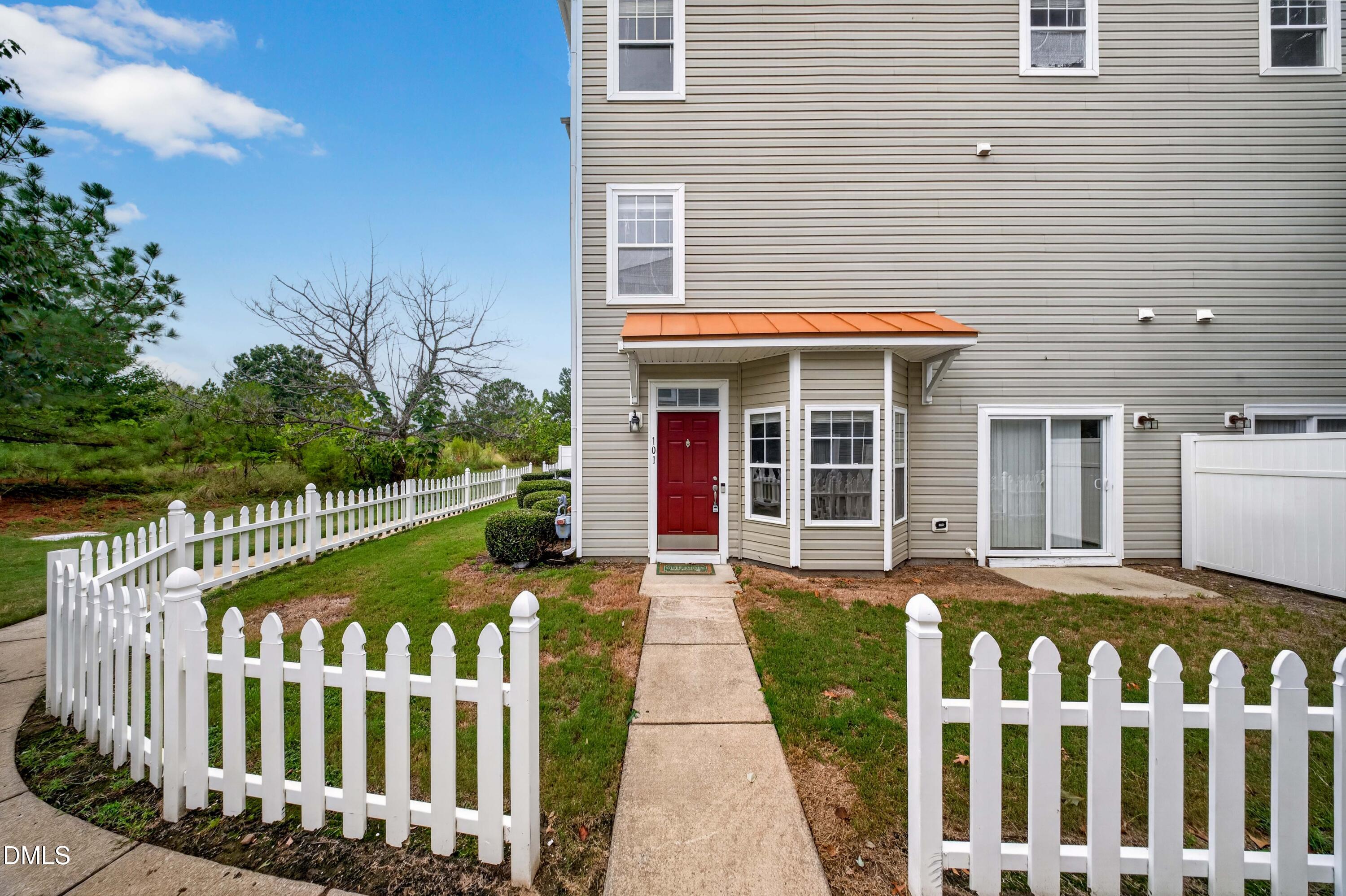 11711 Coppergate Drive 101 — photo