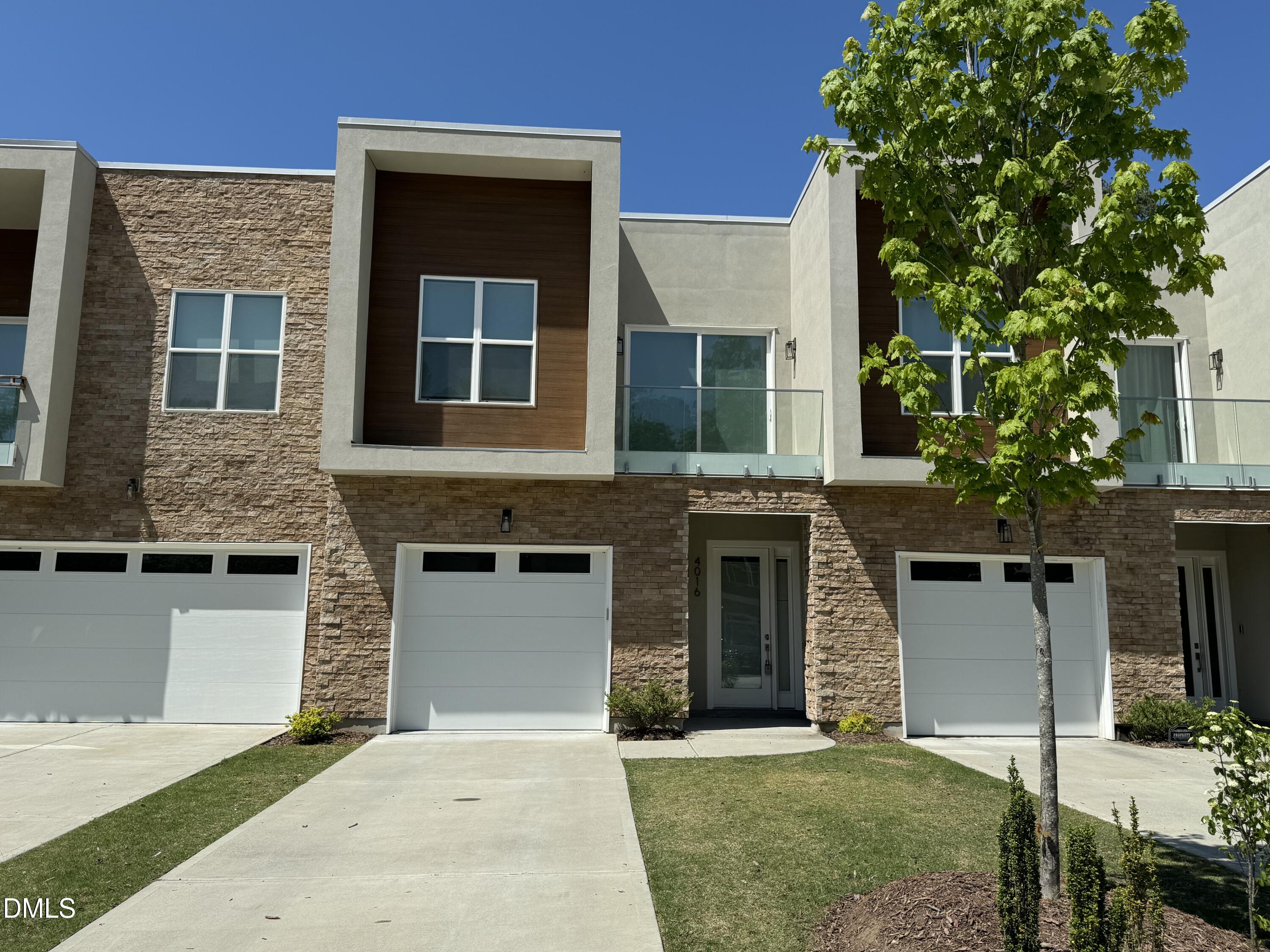 4016 Southpoint Lndg Way — photo