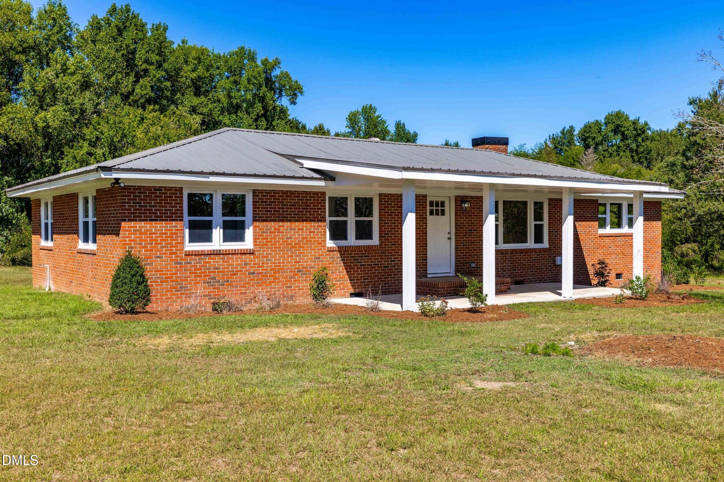 858 Maysville School Road — photo