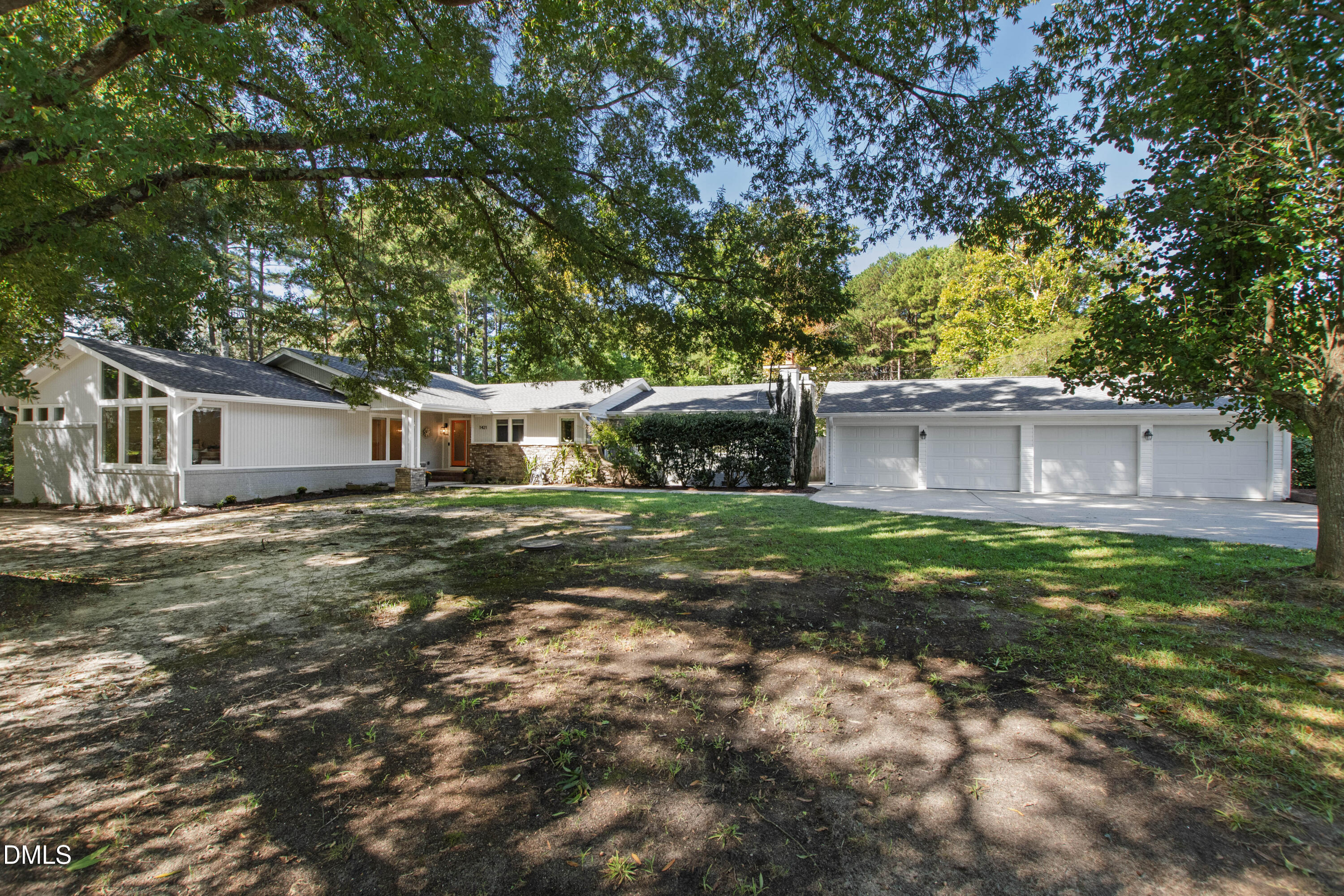 1421 Jenks Carpenter Road — photo