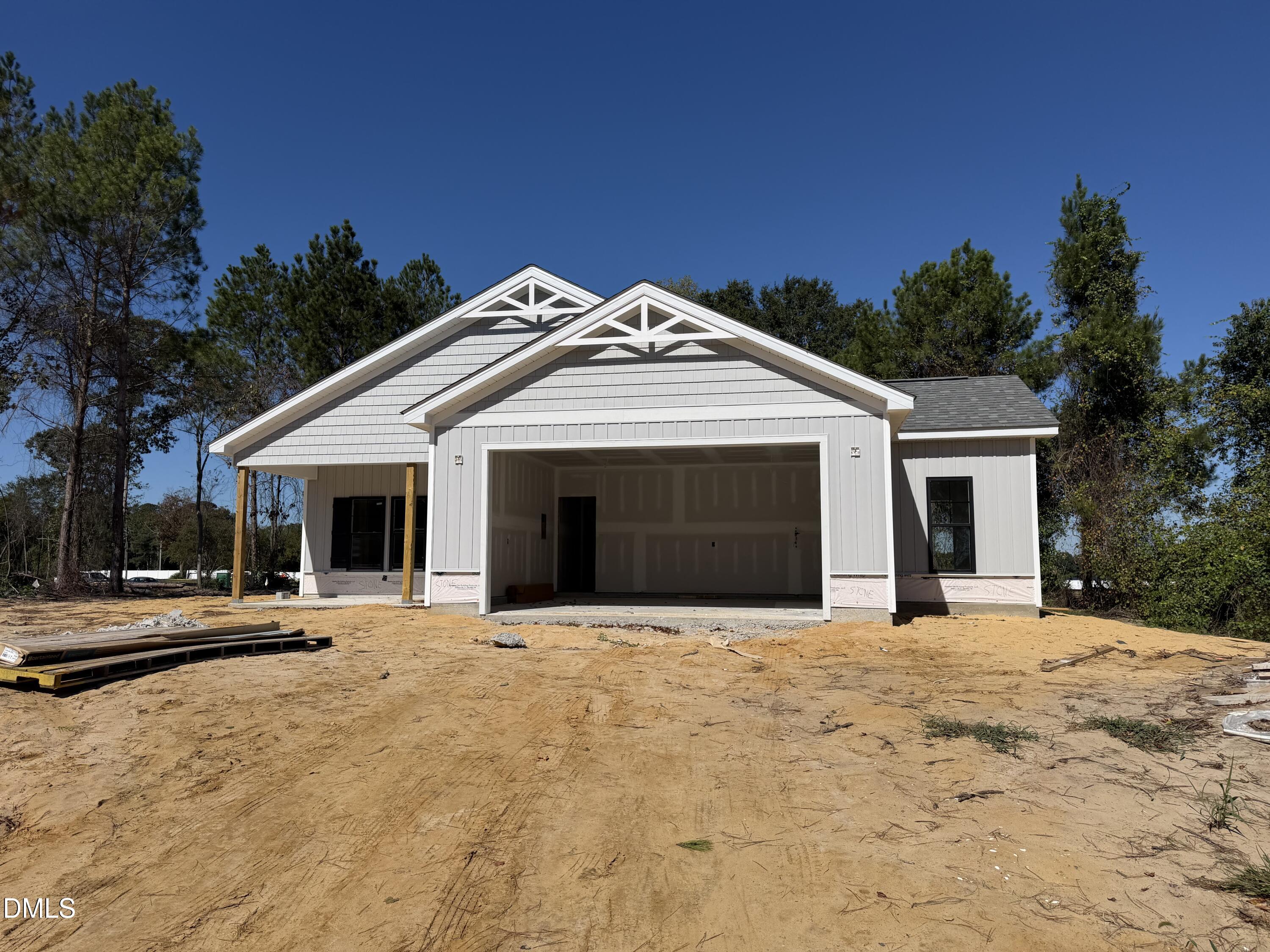203 Vineyard Drive — photo
