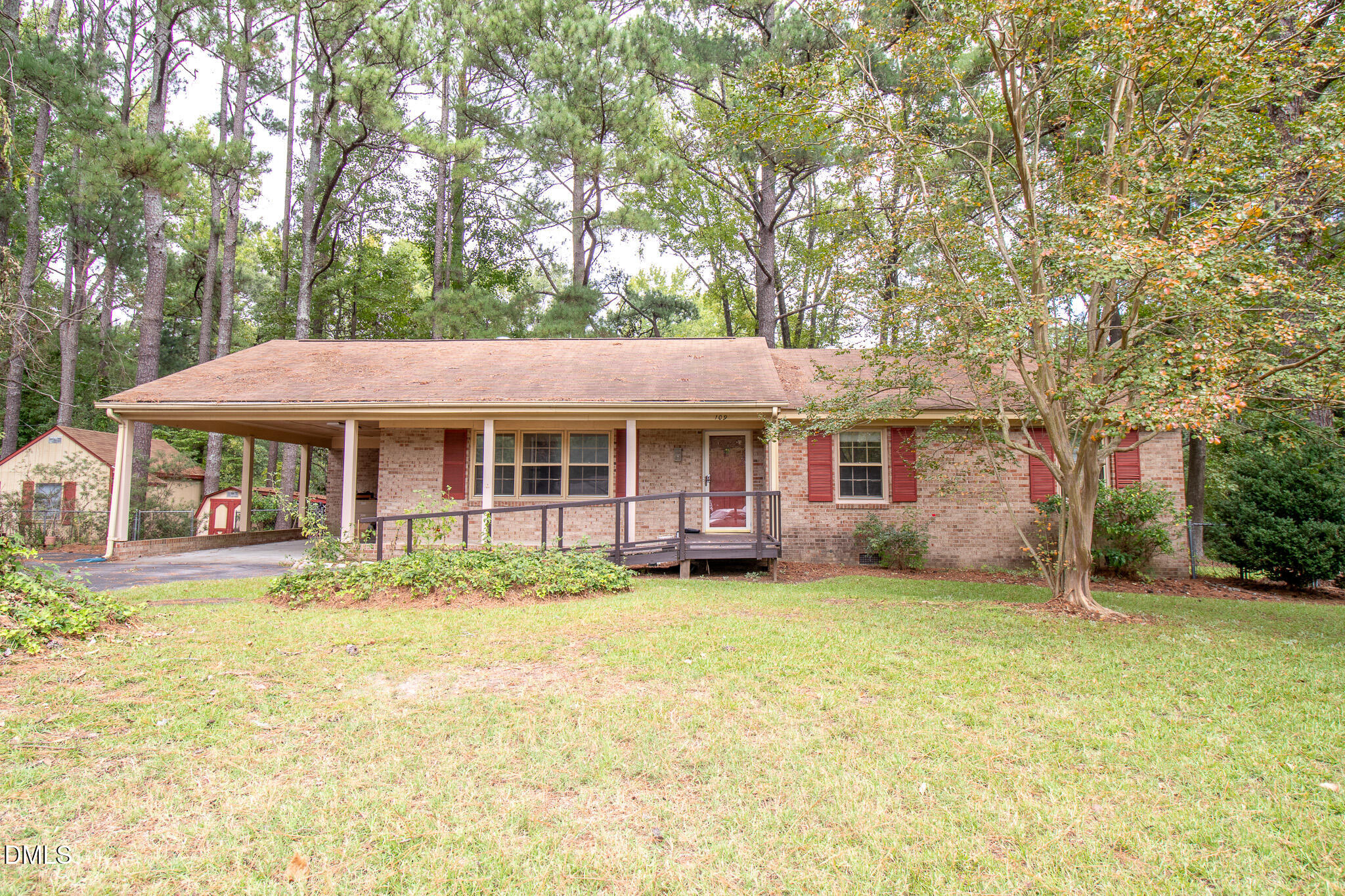 109 Bayridge Court — photo