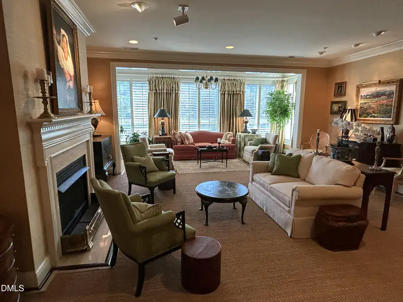 2801 Glenwood Gardens Lane Unit 205 — photo