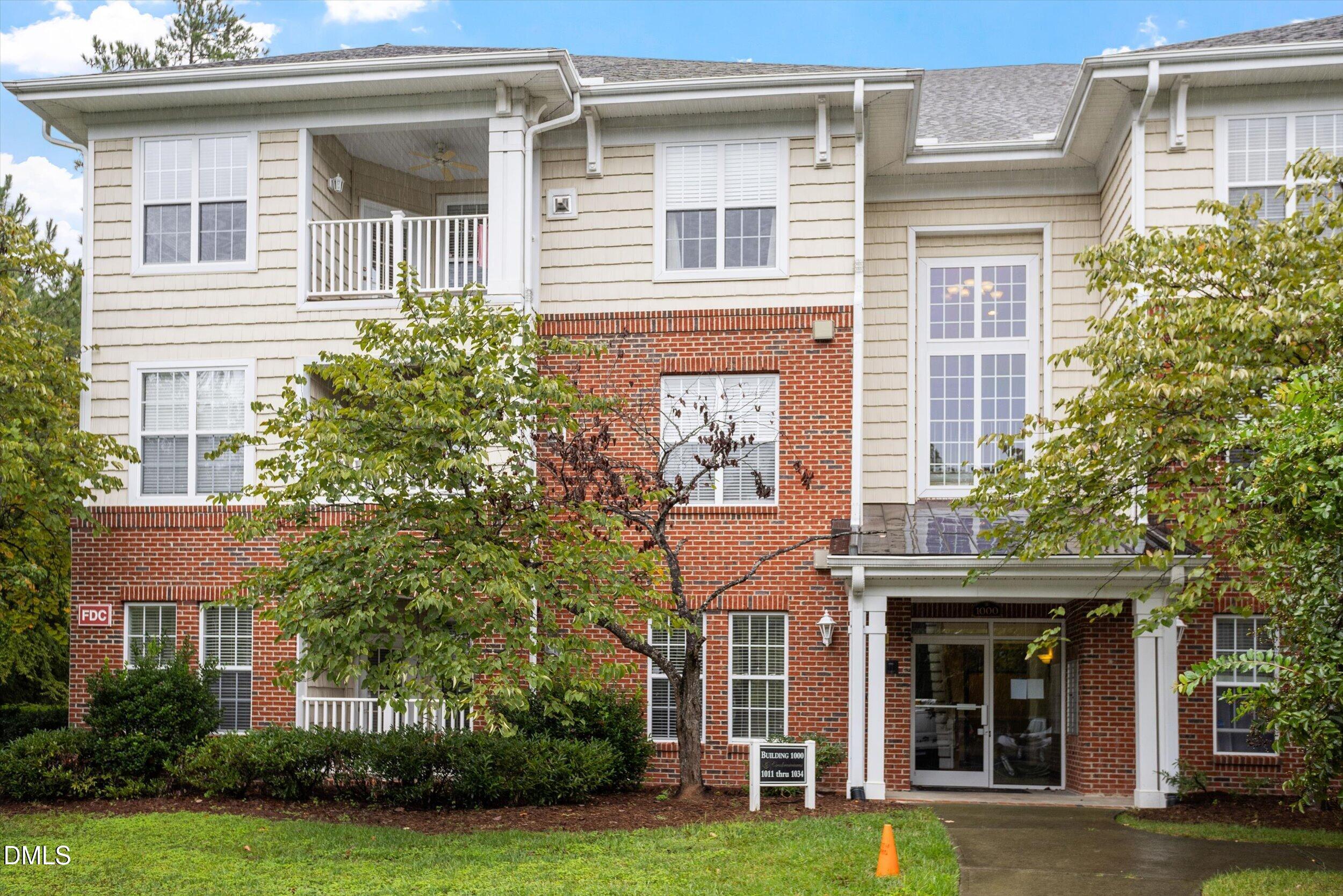 1011 Arborgate Circle — photo