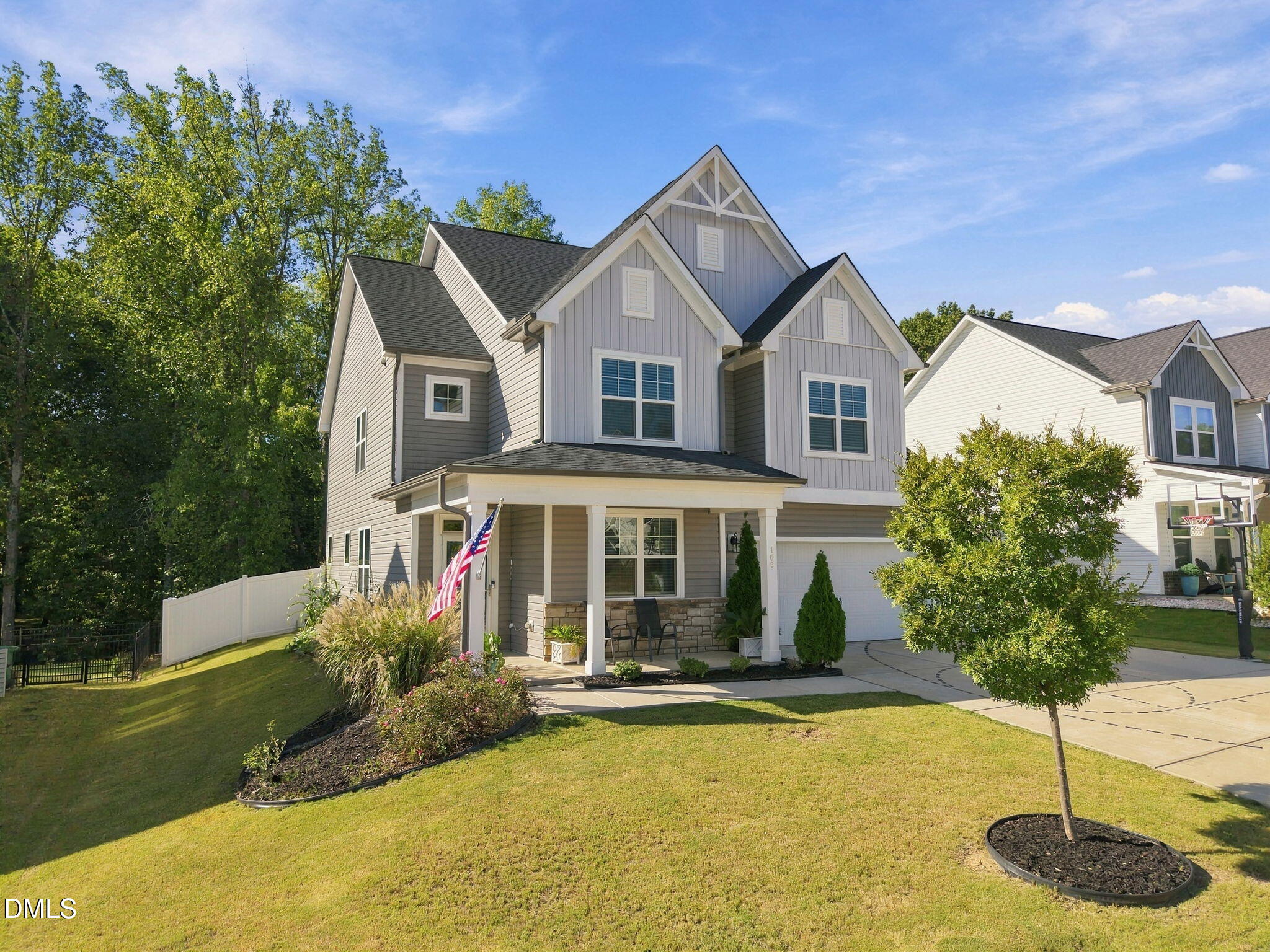 108 Highland Grv Way — photo