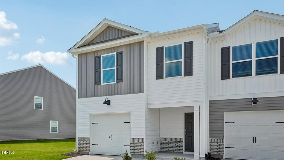 32 Bee Garden Court — photo