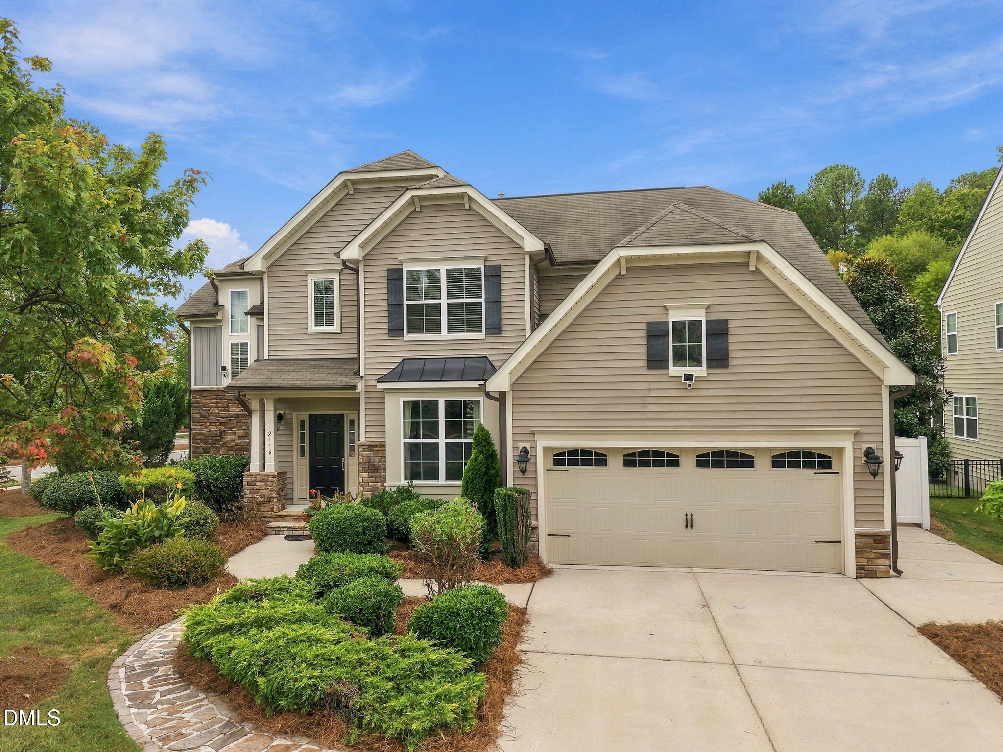 2116 Hemlock Hill Drive — photo