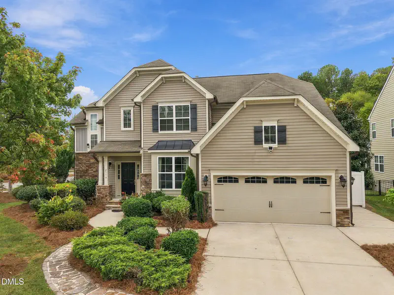 2116 Hemlock Hill Drive — photo