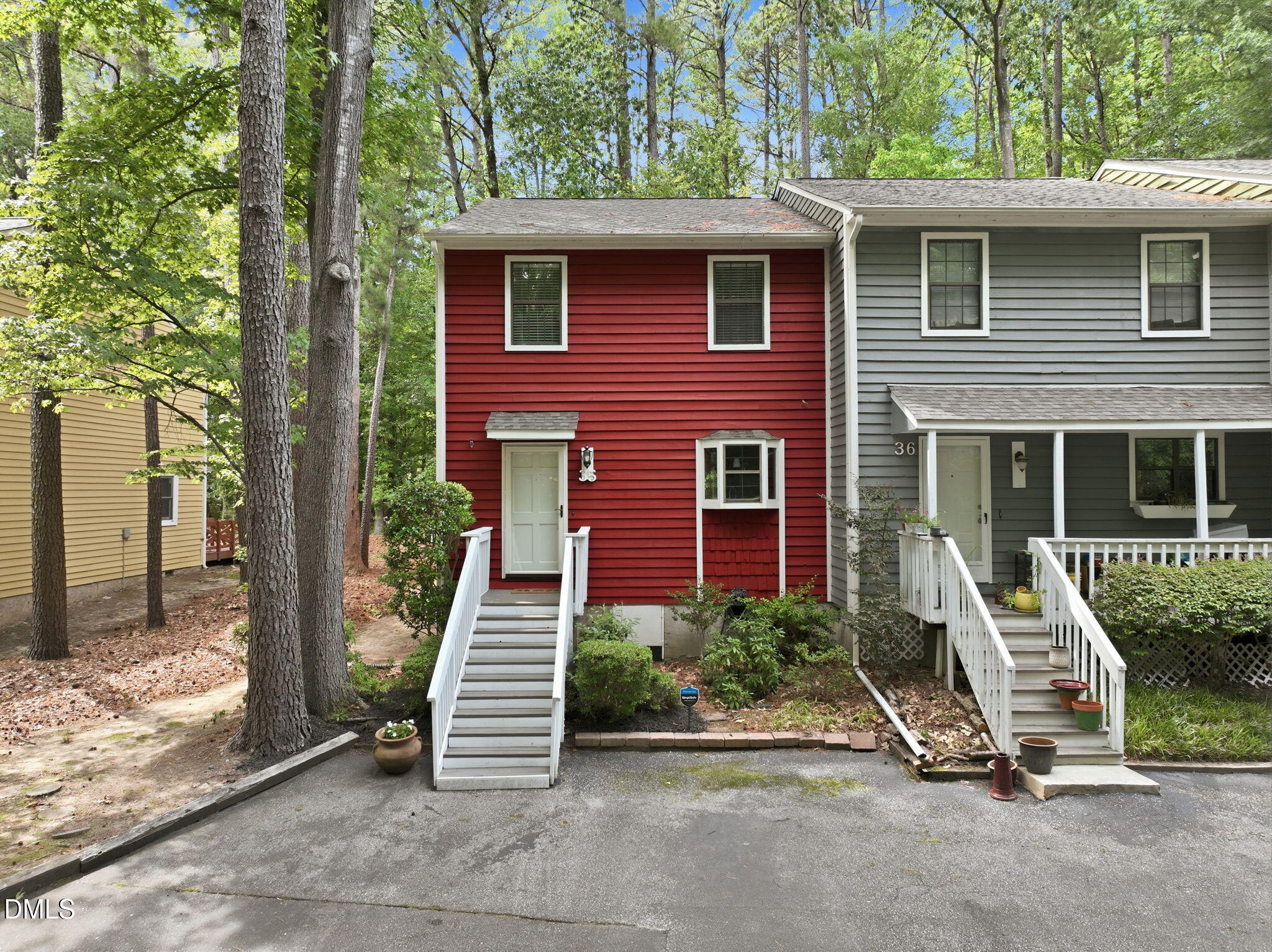 35 Willow Bridge Drive — photo