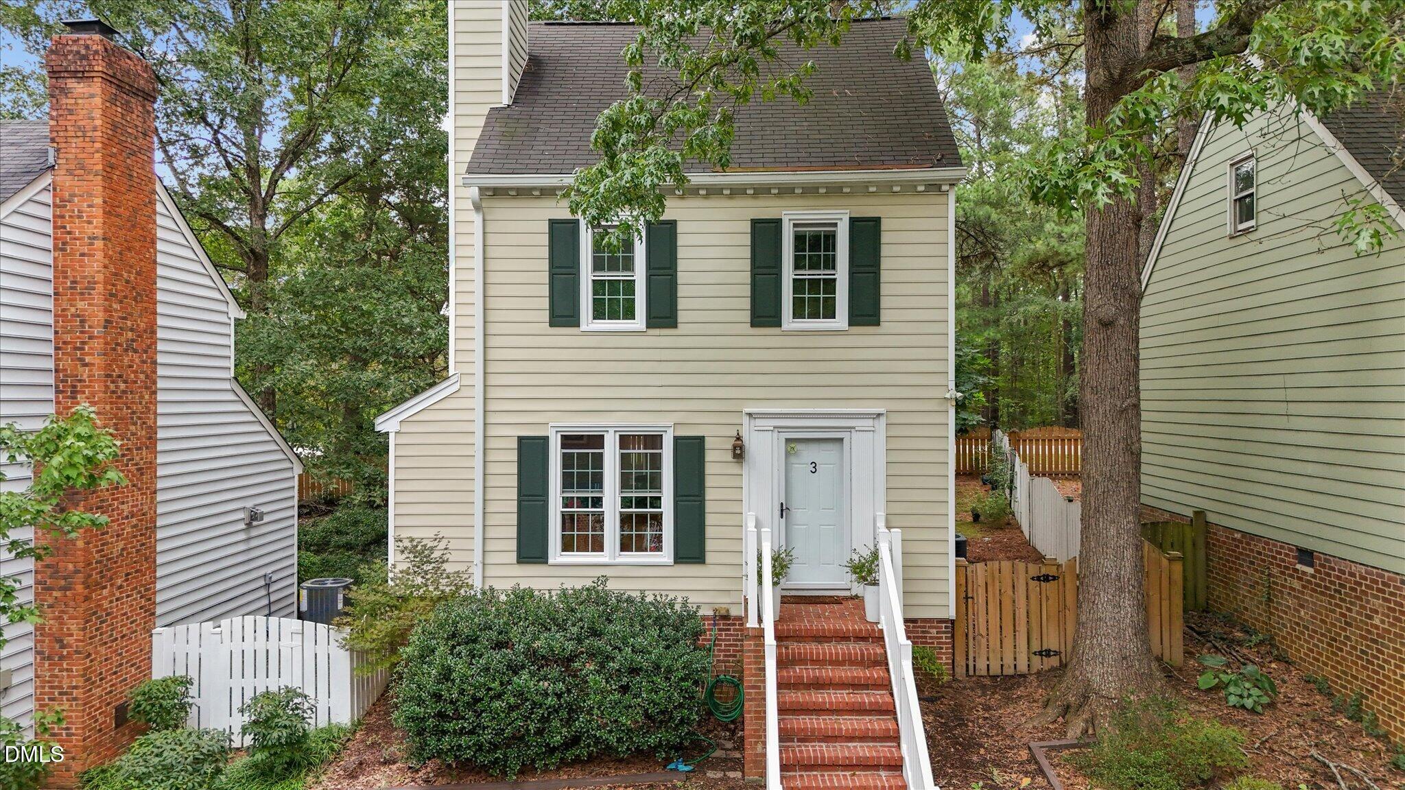3 Weathergreen Court — photo
