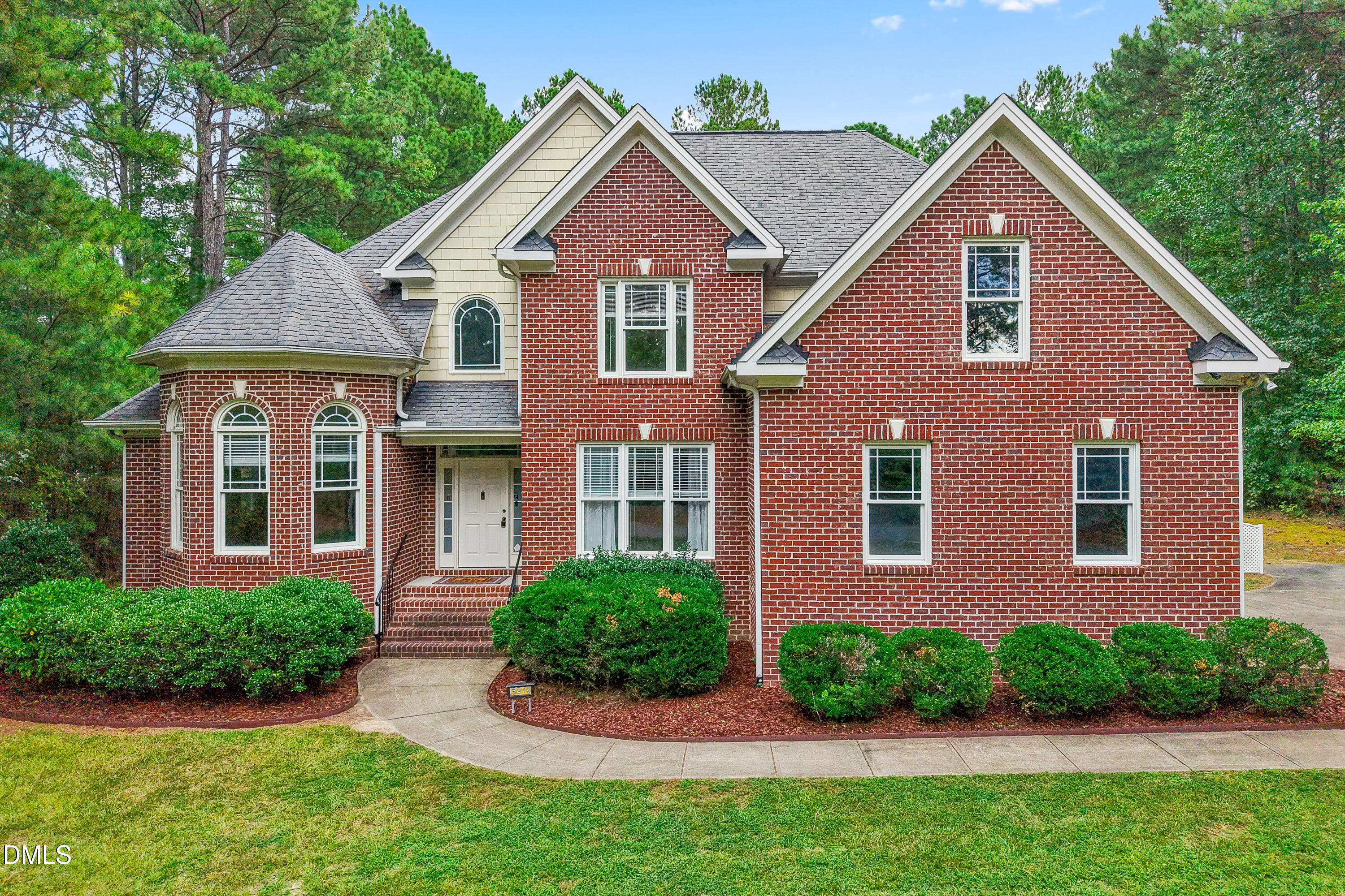 5216 Winfree Lane — photo