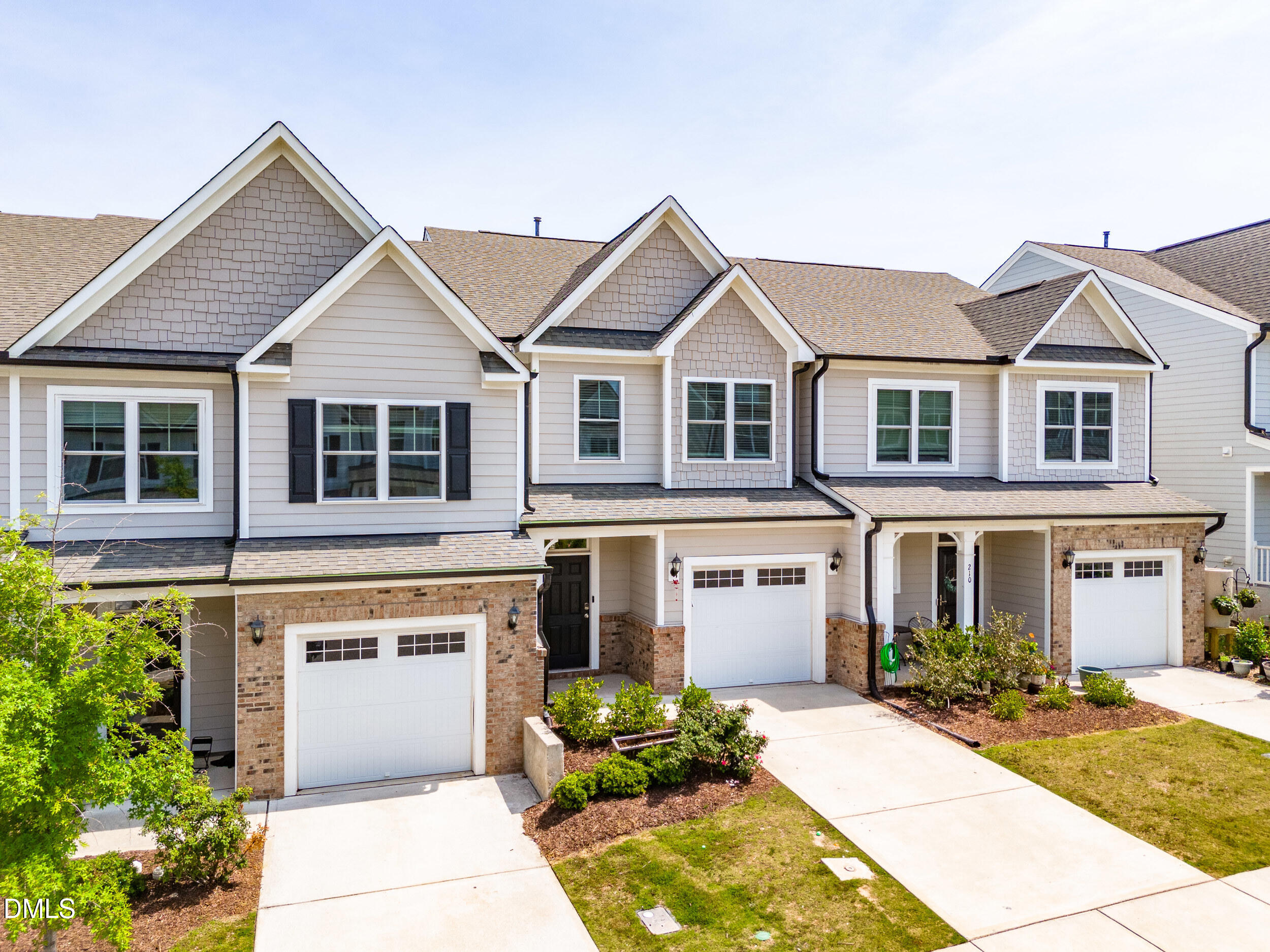 212 Marbella Grove Court — photo