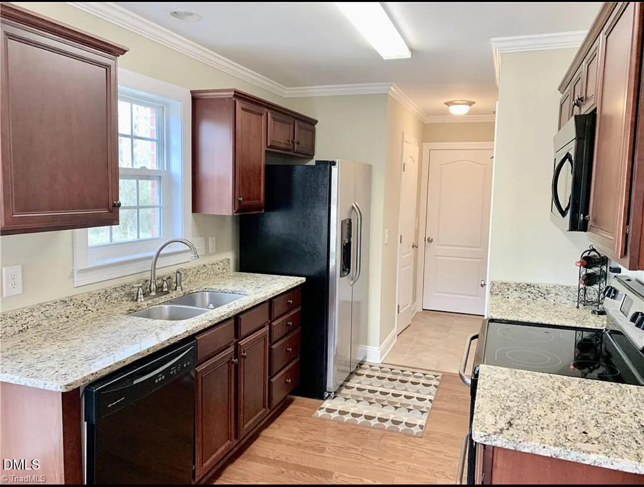 2193 Boyd Creek Drive — photo