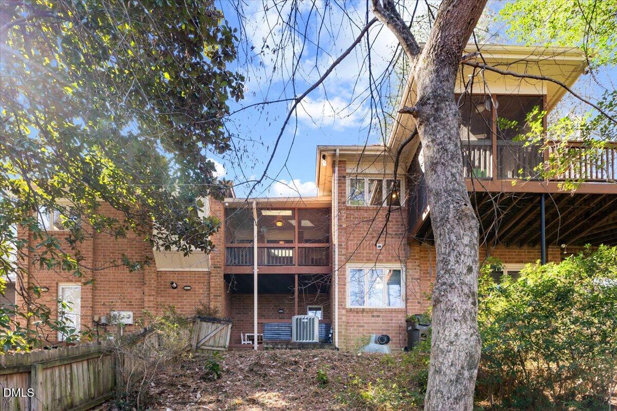 108 Campbell Lane — photo