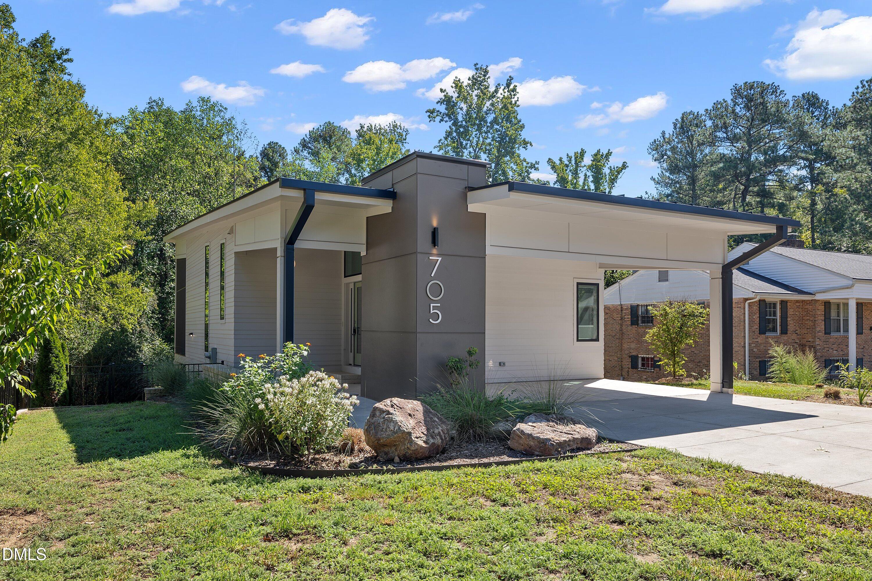 705 Lindley Drive — photo