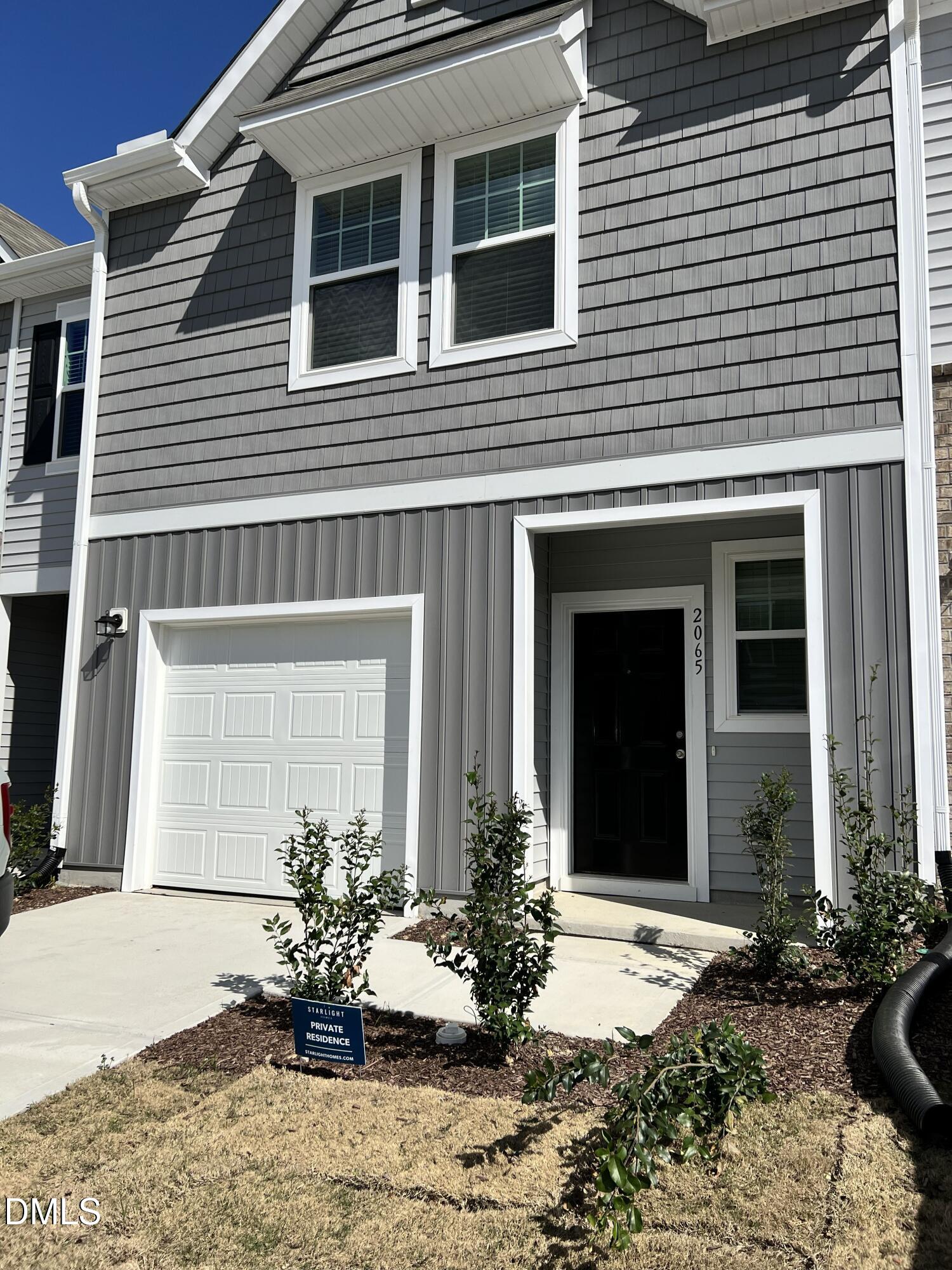 2065 Glen Crossing Drive — photo