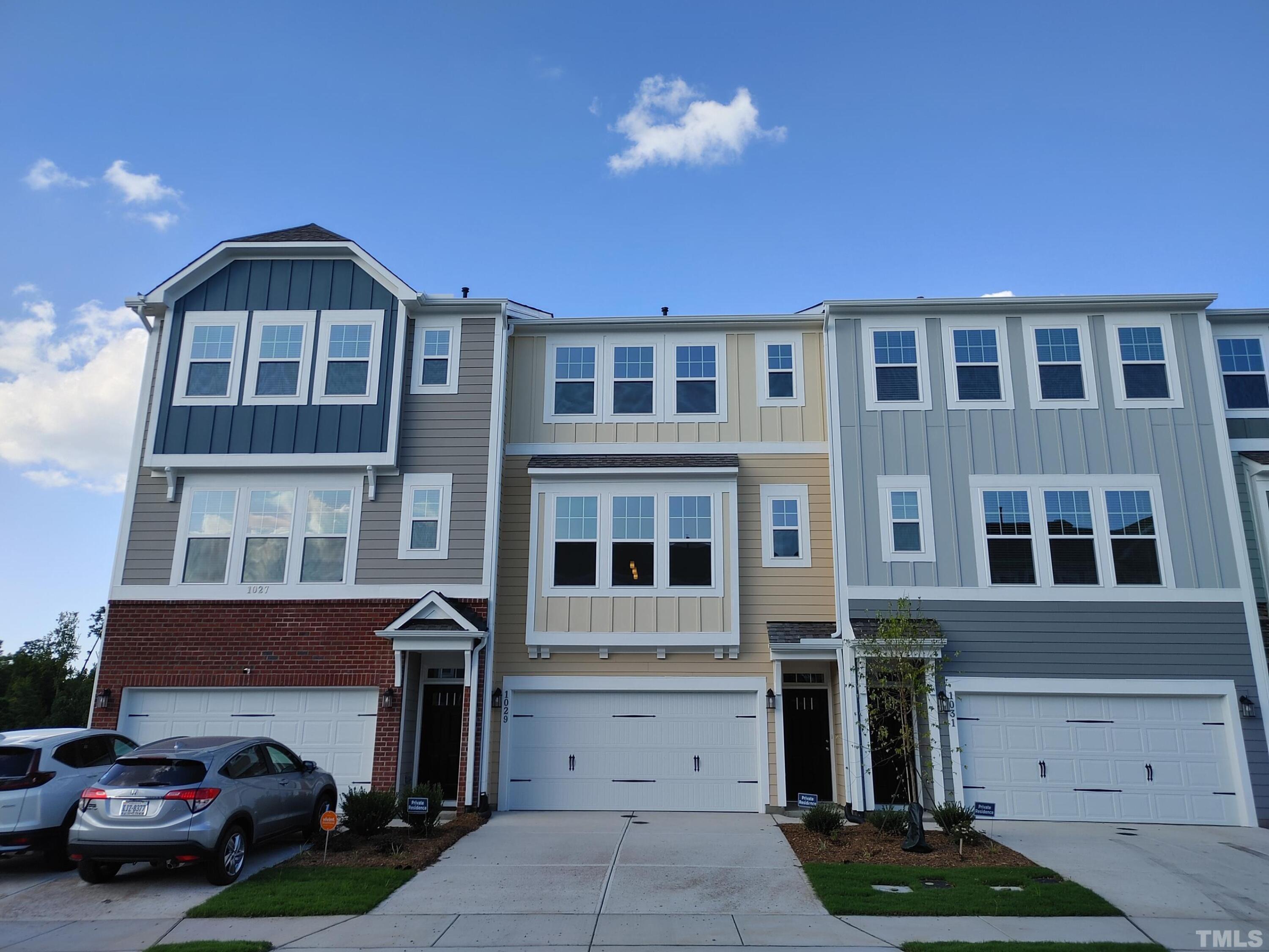 1029 Commack Drive — photo