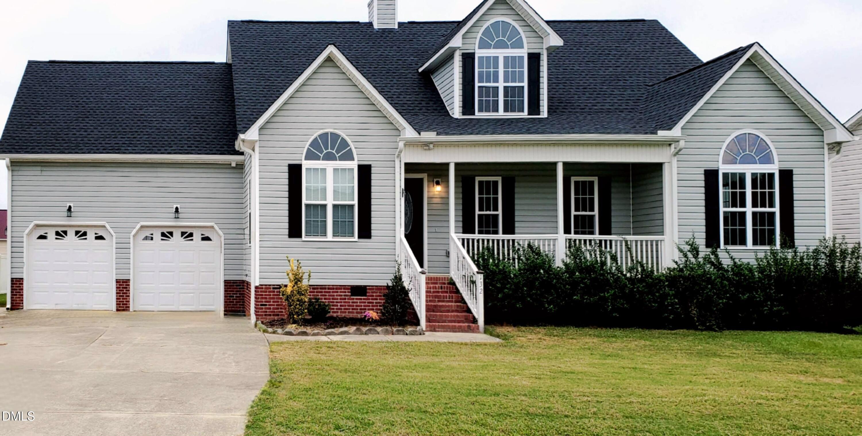 132 Woodglen Drive — photo