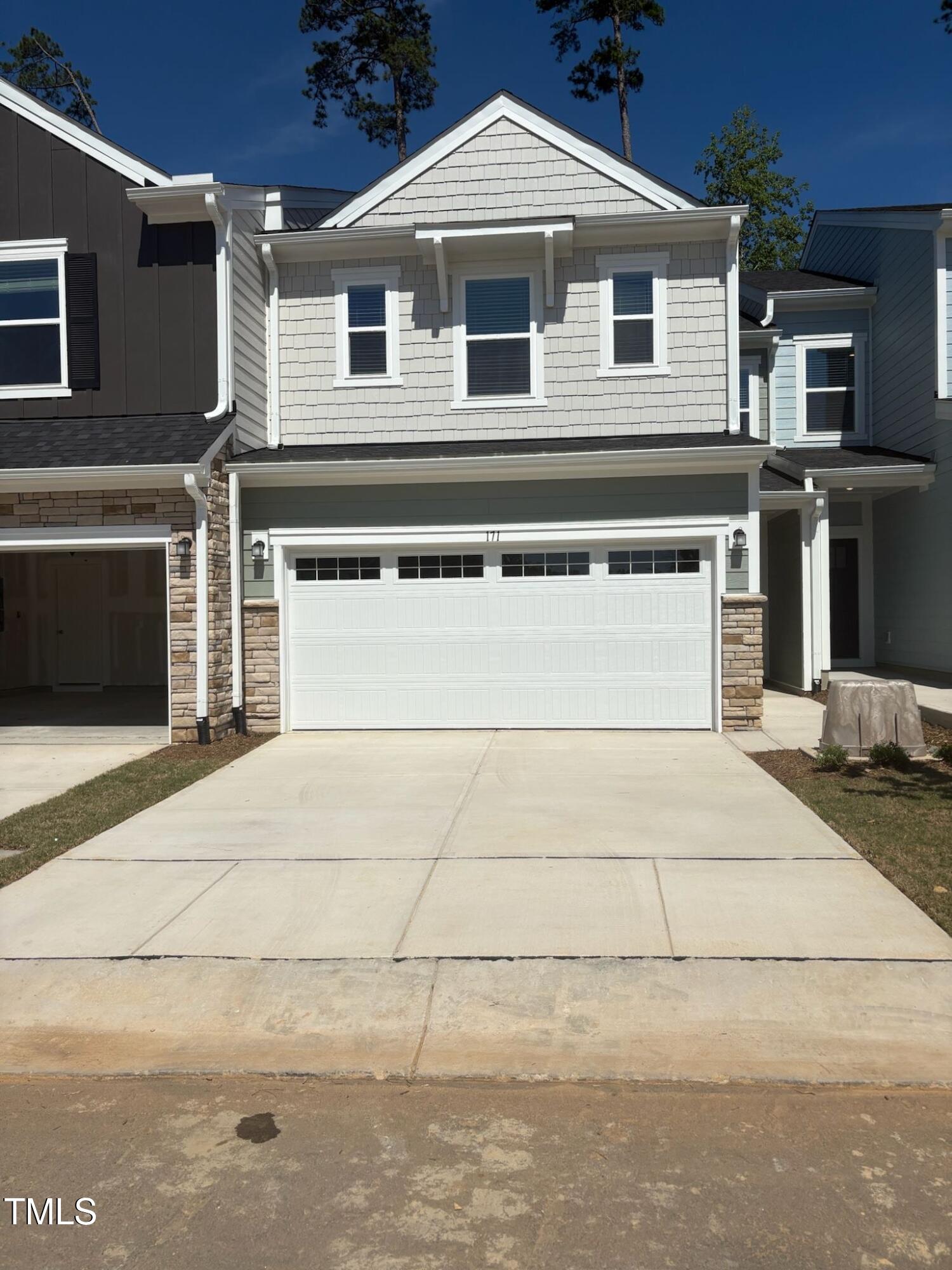 171 Cabernet Drive — photo