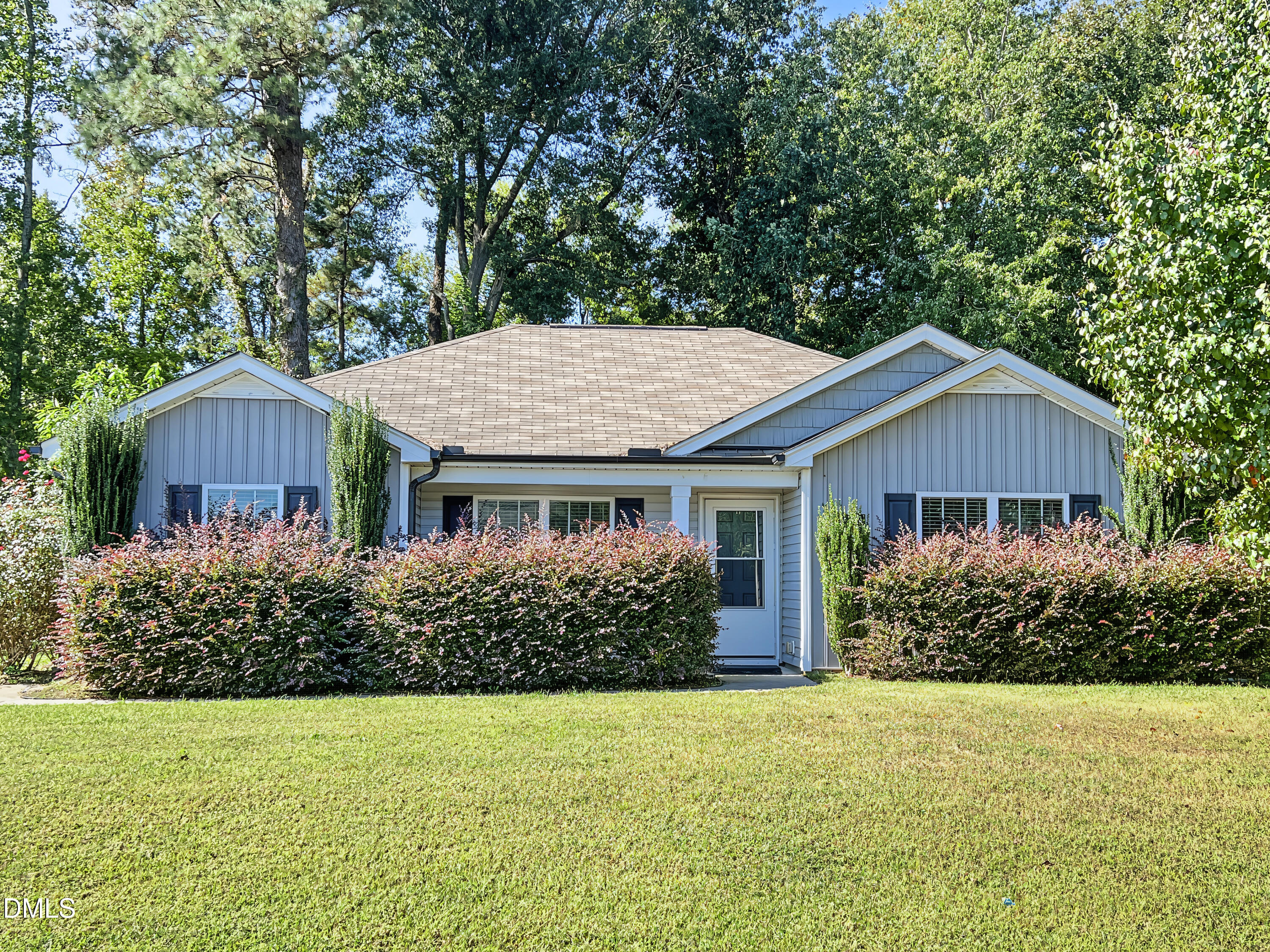111 Hunter Landing Drive — photo