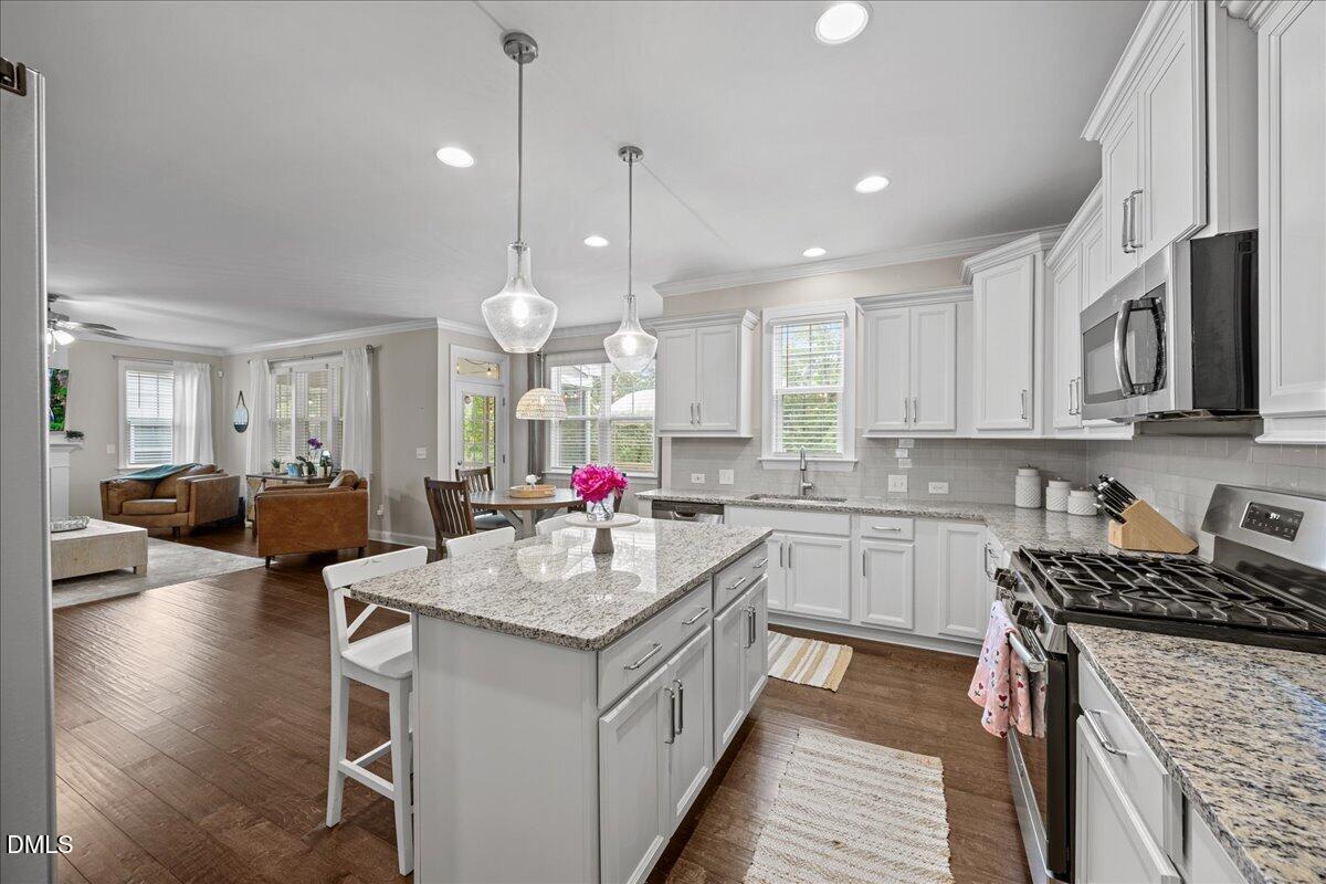 312 Cedar Pond Court — photo