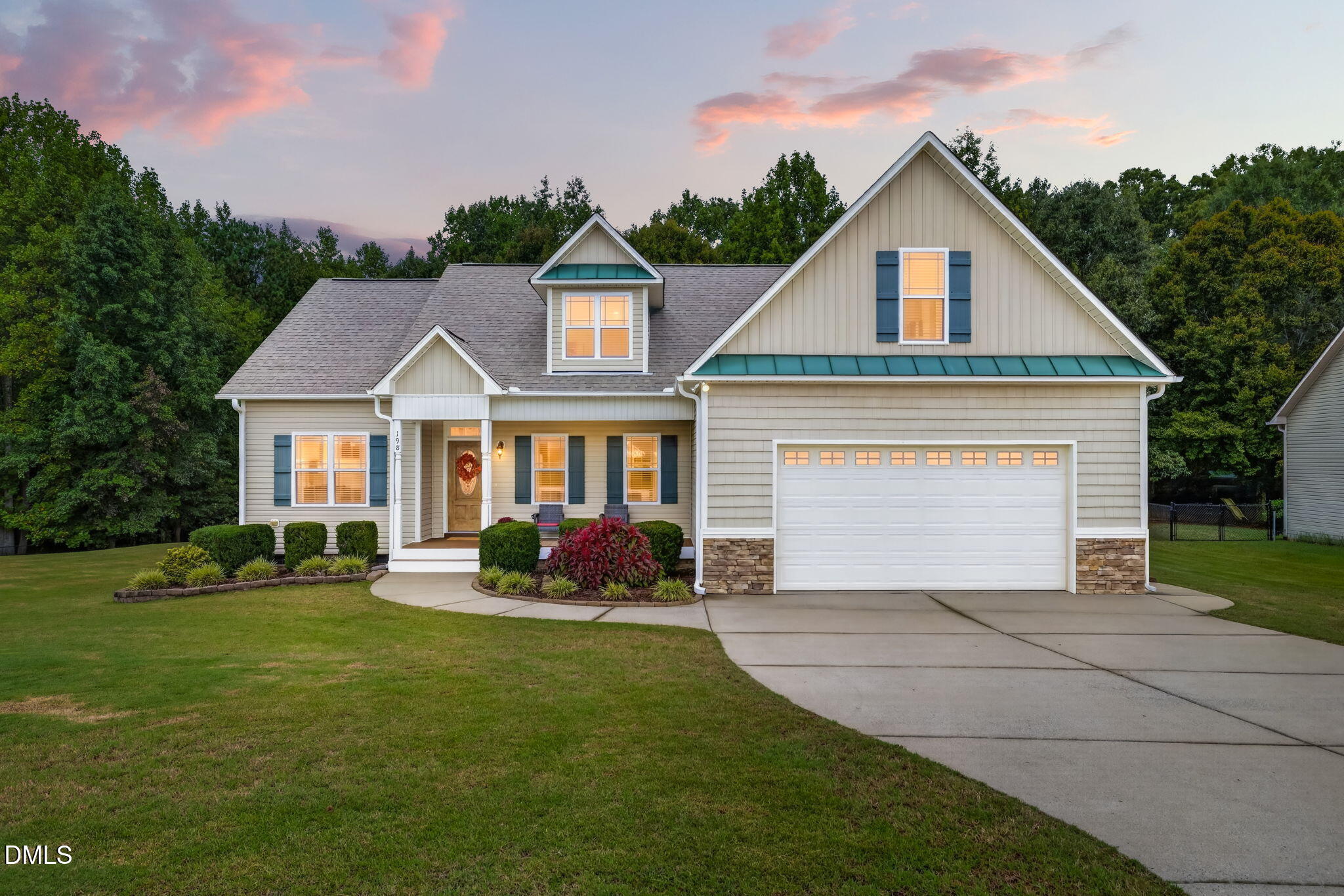 198 Carriage Creek Drive — photo
