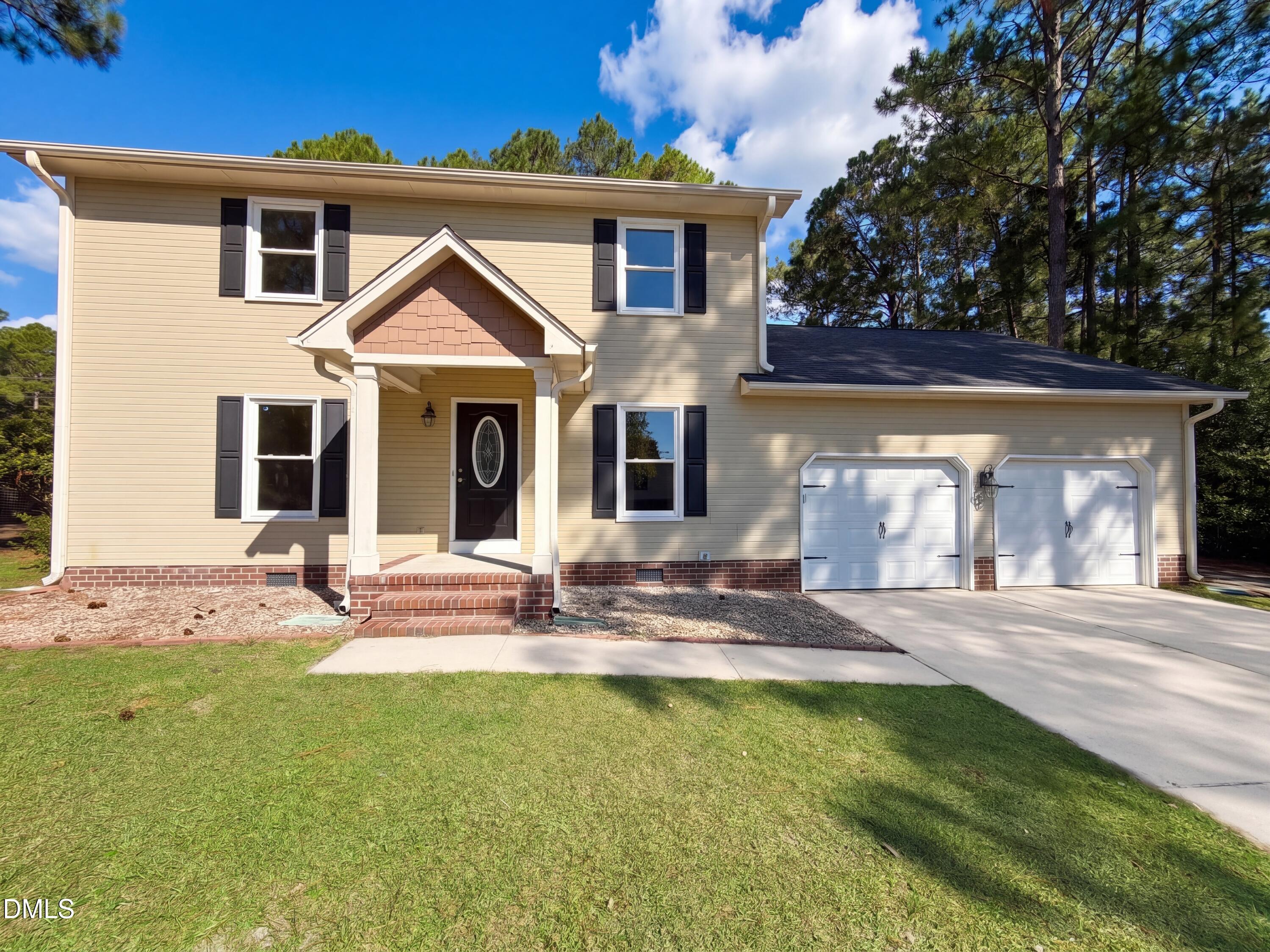 1512 Redbud Drive — photo