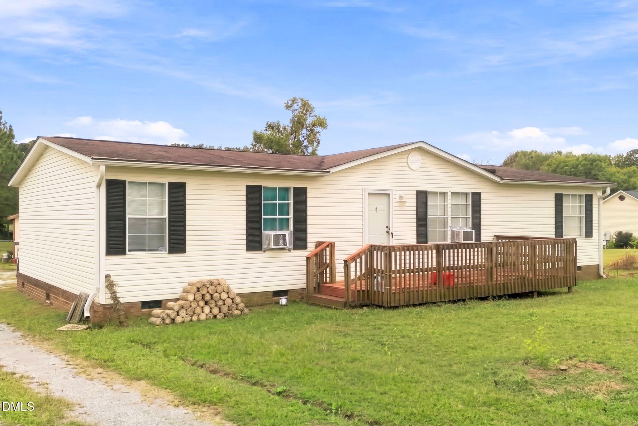 175 Sun Oaks Court — photo