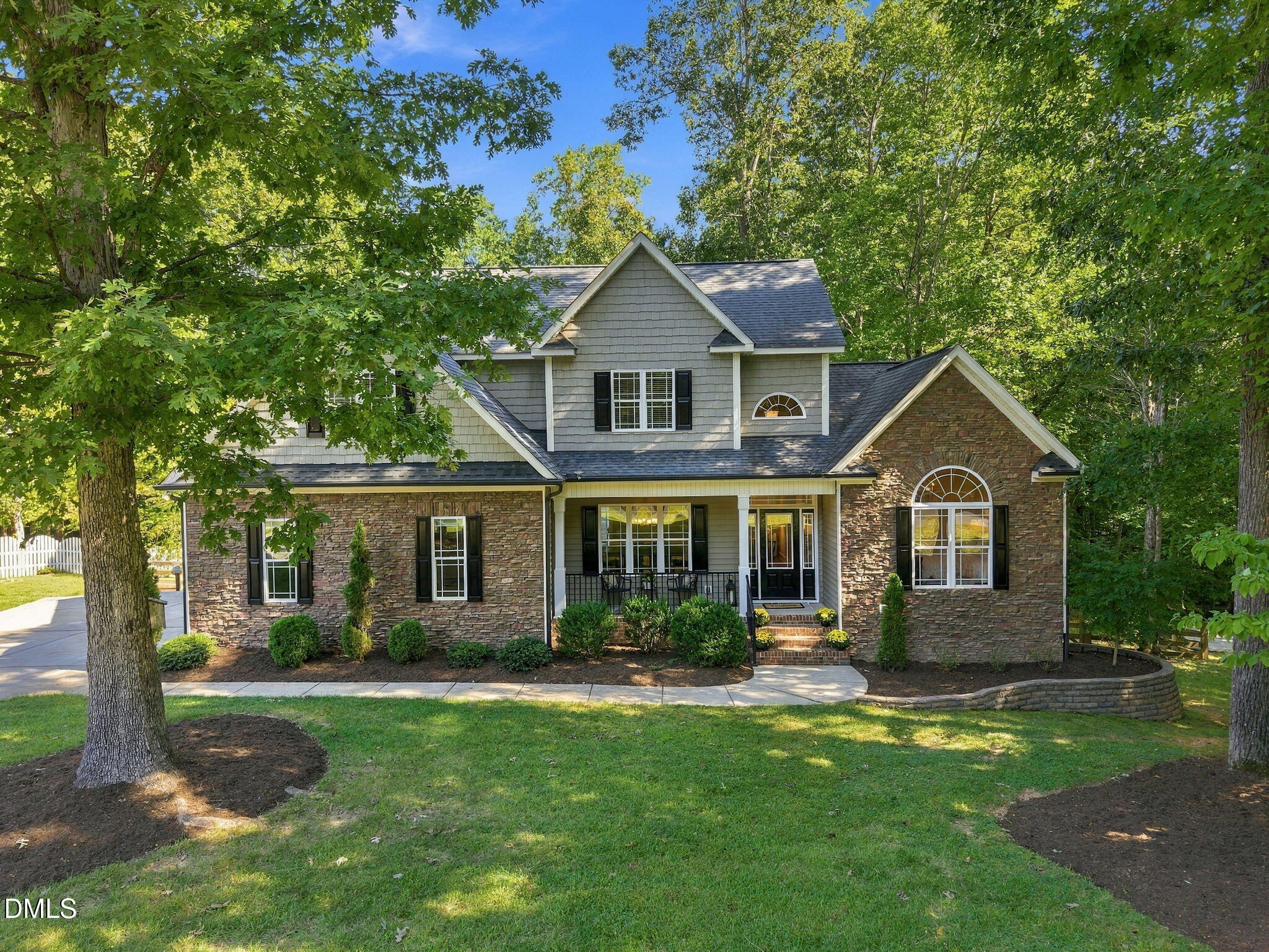 3560 Saddle Ridge Road — photo