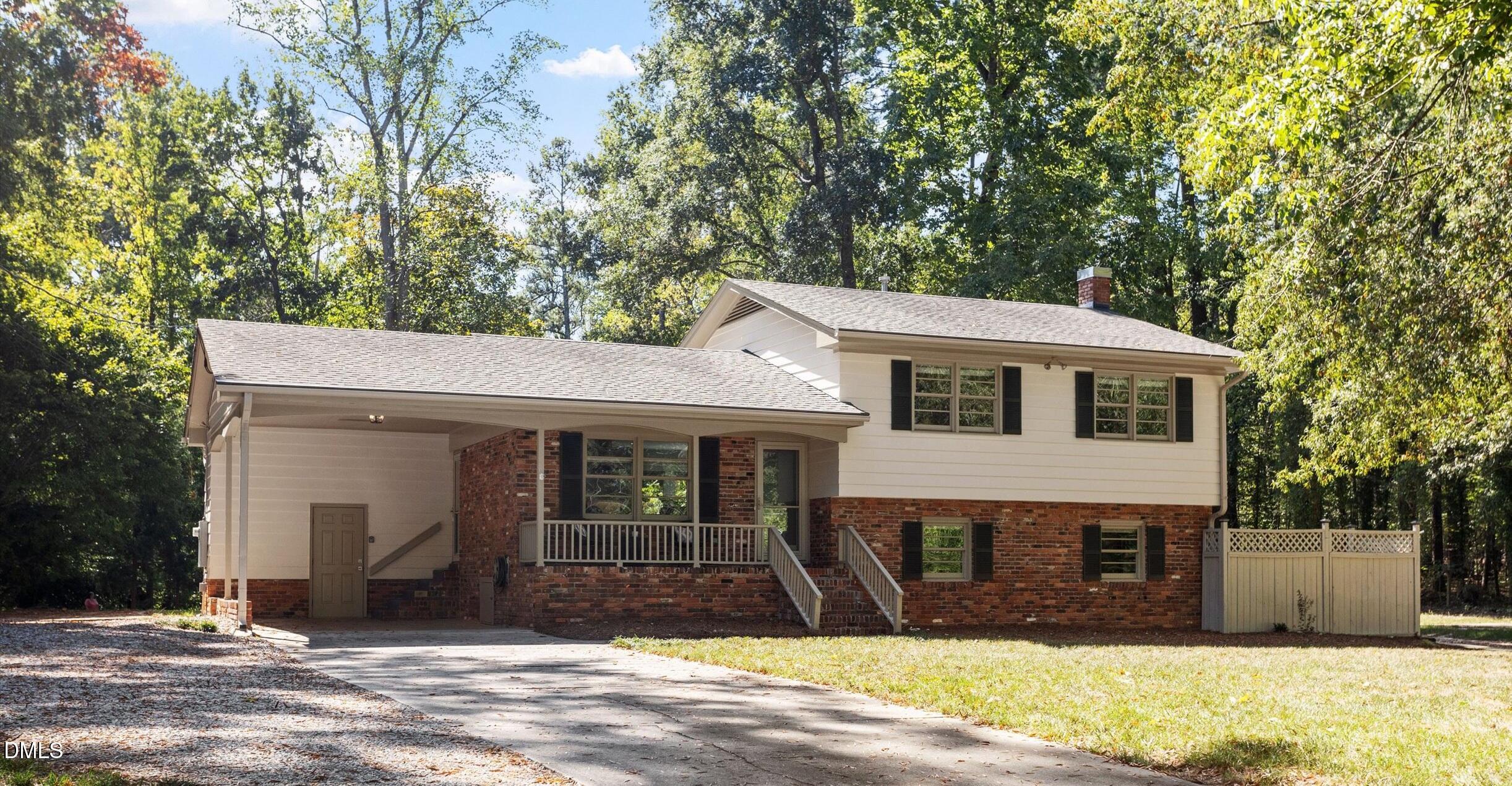 8208 Hillside Drive — photo
